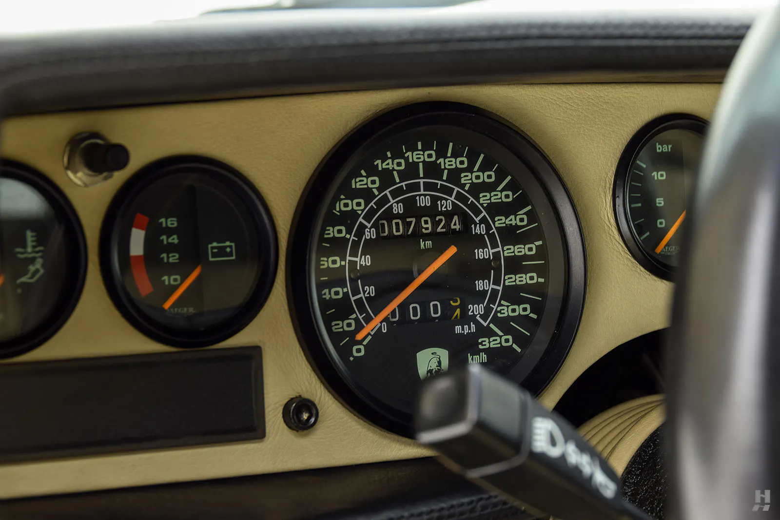 1989 Lamborghini Countach Silver Anniversary 2dr Coupe Courtesy of Hyman Ltd.