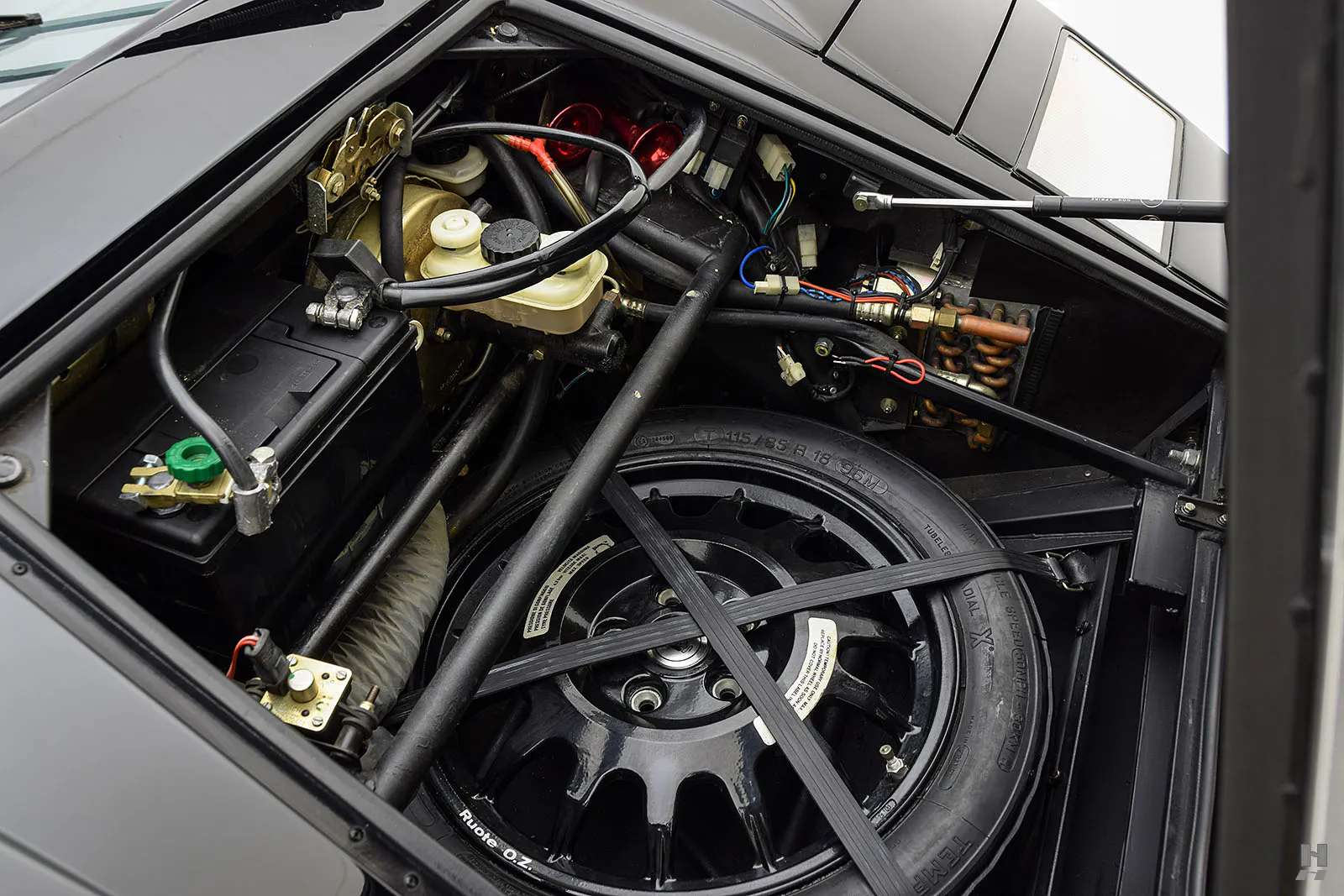 1989 Lamborghini Countach Silver Anniversary 2dr Coupe Courtesy of Hyman Ltd.