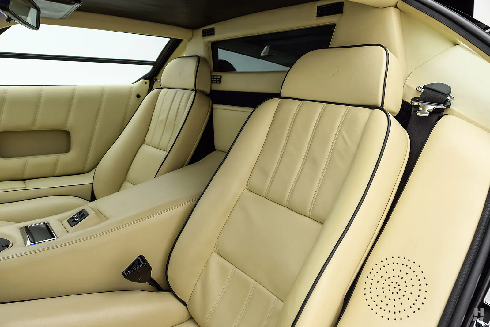 1989 Lamborghini Countach Silver Anniversary 2dr Coupe Courtesy of Hyman Ltd.
