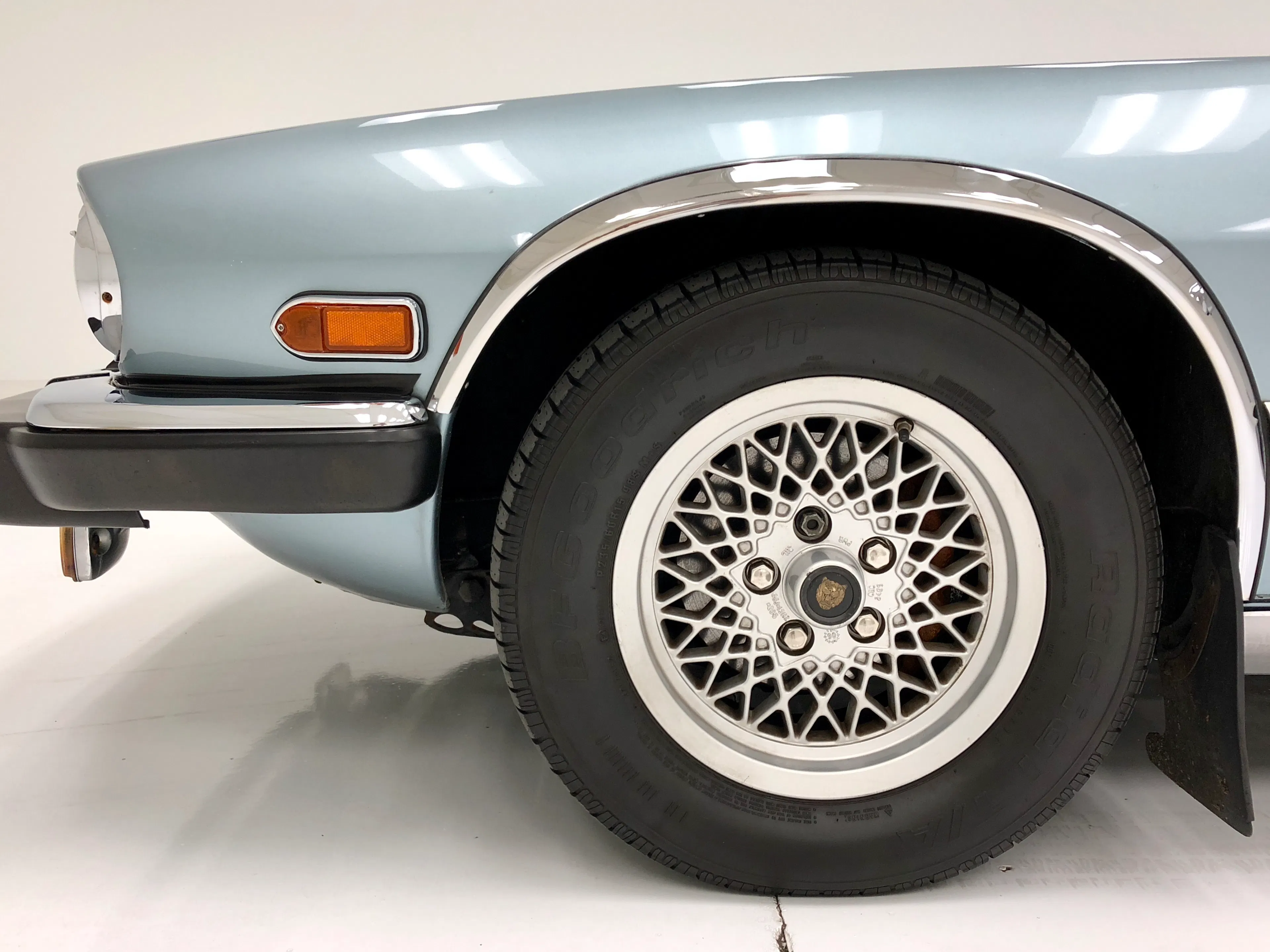 1990 Jaguar XJ-S 2dr Convertible Courtesy of Classic Auto Mall