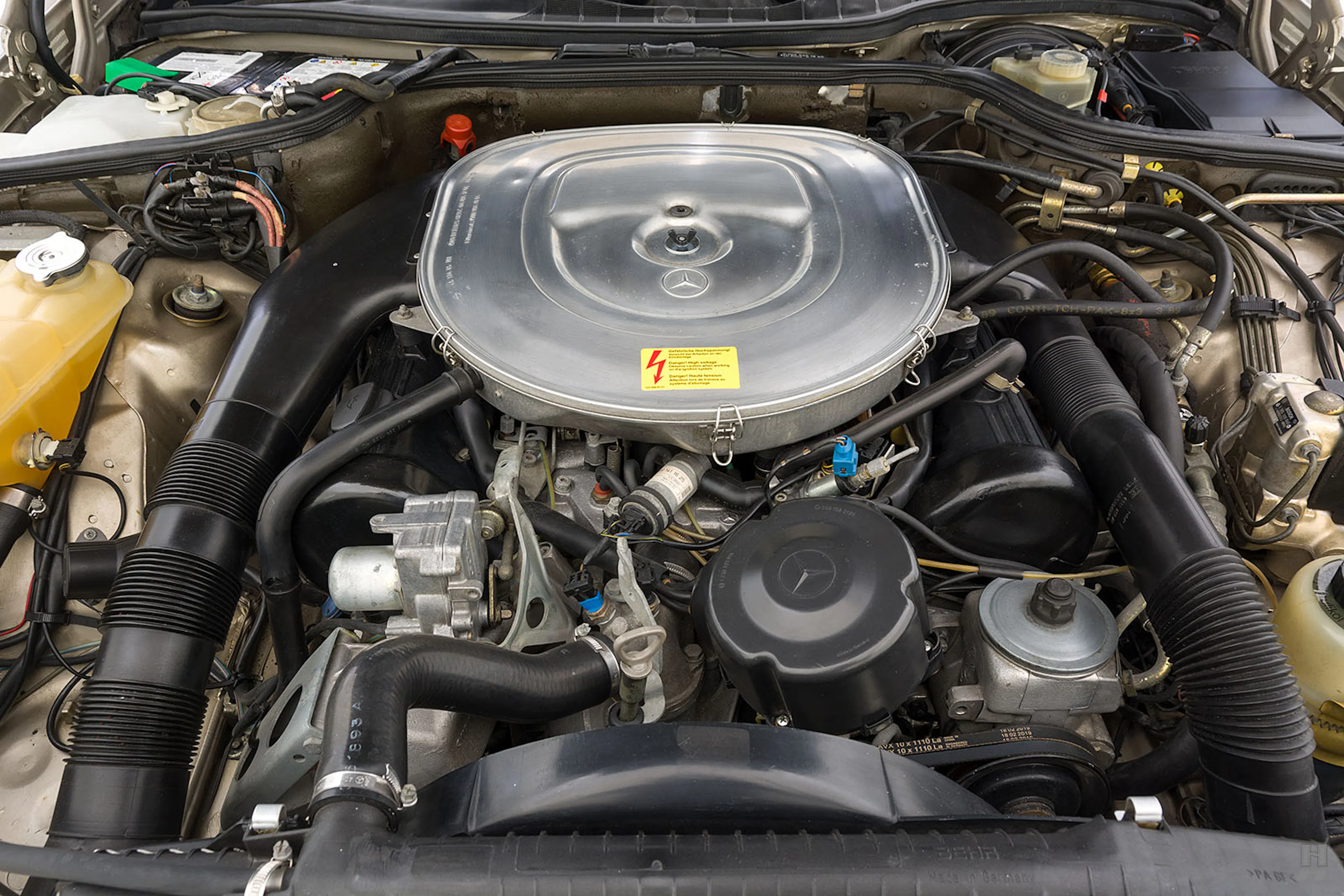 1991 Mercedes-Benz 560SEC 2dr Coupe Courtesy of Hyman Ltd.