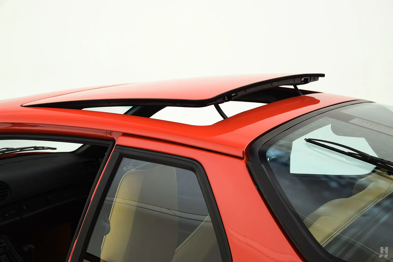 1986 Porsche 944 Turbo 2dr Coupe Courtesy of Hyman, Ltd.