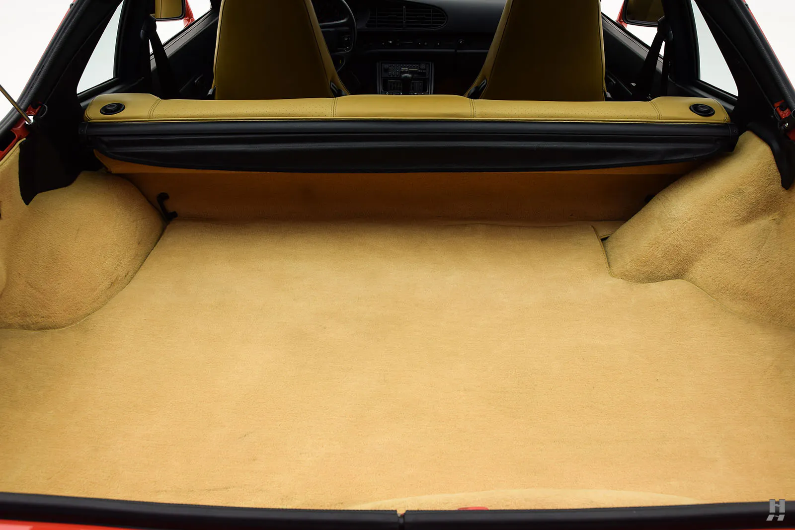 1986 Porsche 944 Turbo 2dr Coupe Courtesy of Hyman, Ltd.