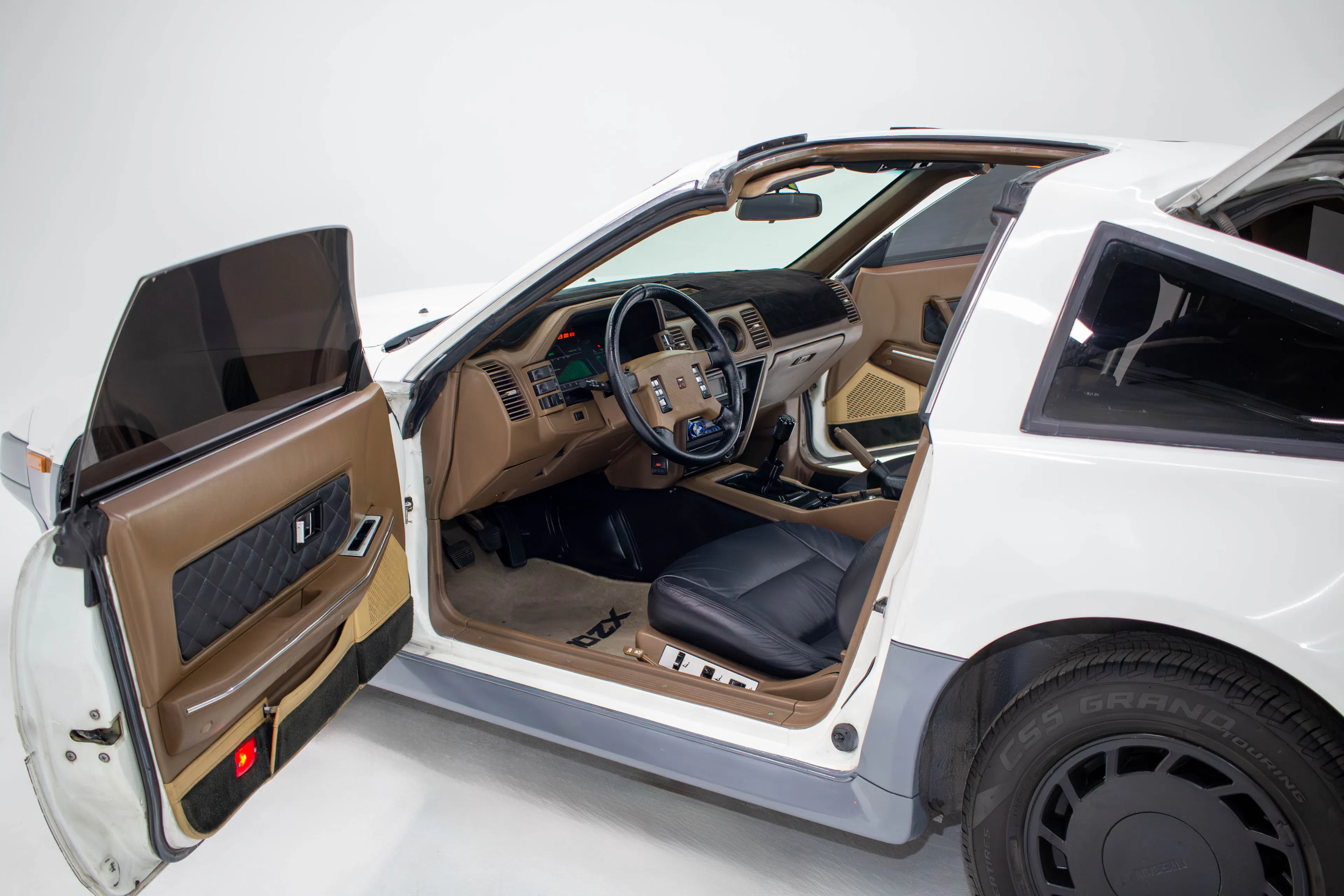 1986 Nissan 300ZX 2dr Hatchback Courtesy of Michelle Click