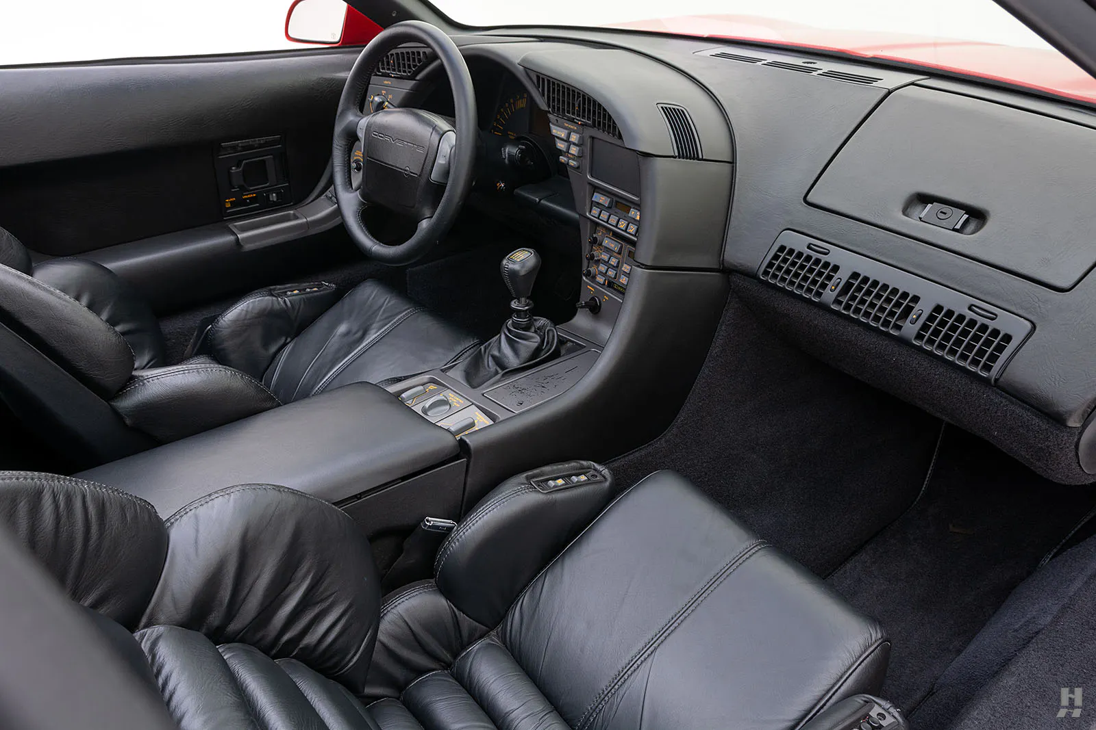 1990 Chevrolet Corvette ZR-1 2dr Coupe Courtesy of Hyman Ltd.