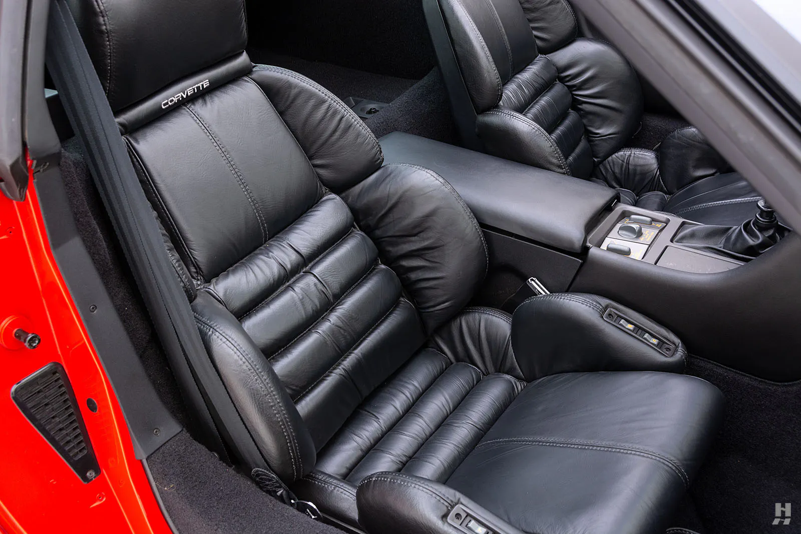 1990 Chevrolet Corvette ZR-1 2dr Coupe Courtesy of Hyman Ltd.
