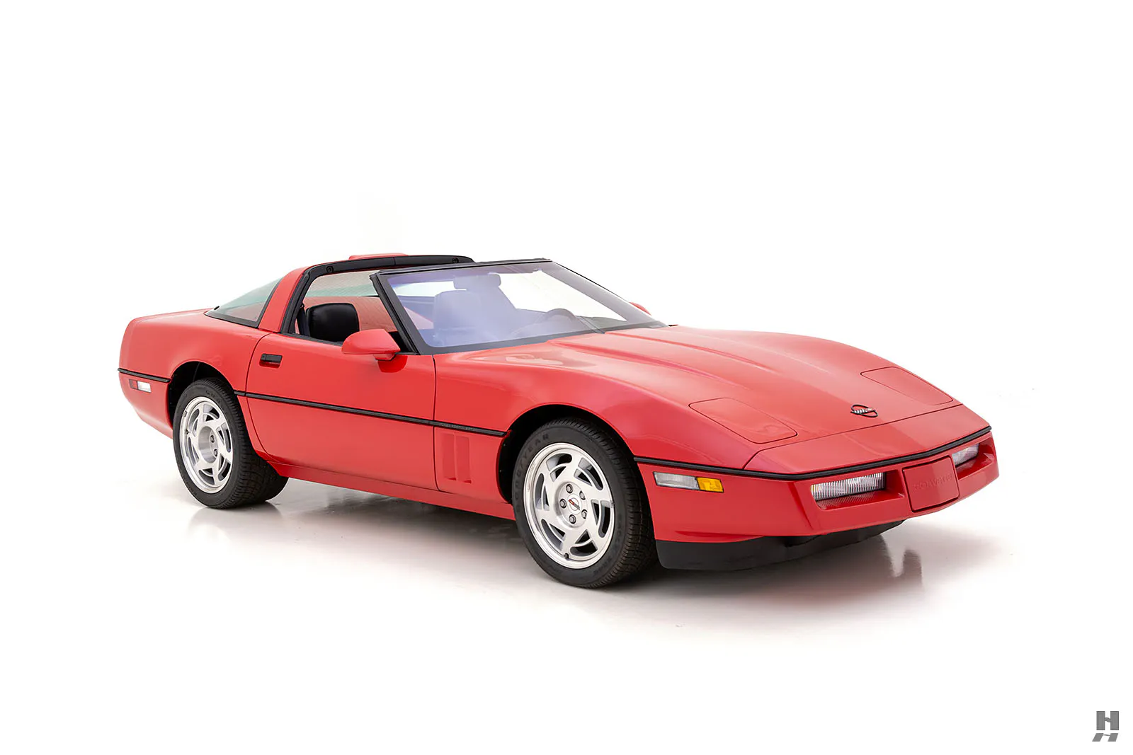 1990 Chevrolet Corvette ZR-1 2dr Coupe Courtesy of Hyman Ltd.