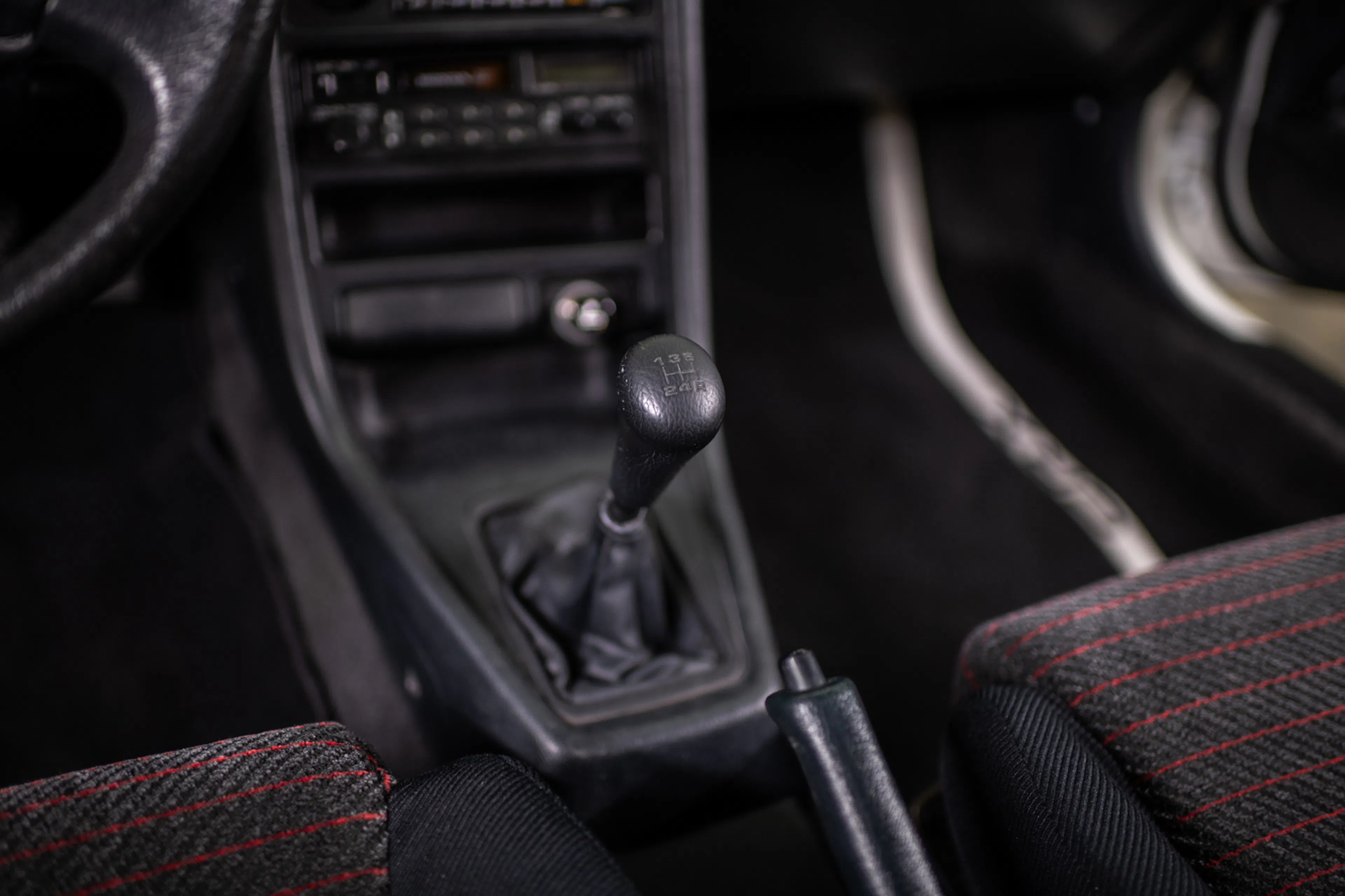1990 Honda CRX Si 2dr Coupe Courtesy of Kaiser Kars