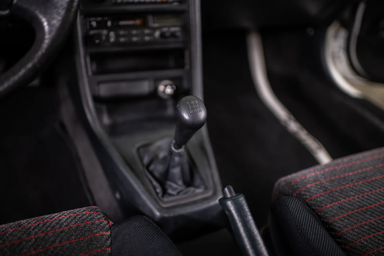 1990 Honda CRX Si 2dr Coupe Courtesy of Kaiser Kars