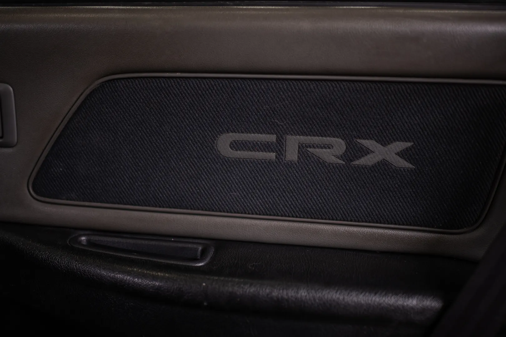 1990 Honda CRX Si 2dr Coupe Courtesy of Kaiser Kars