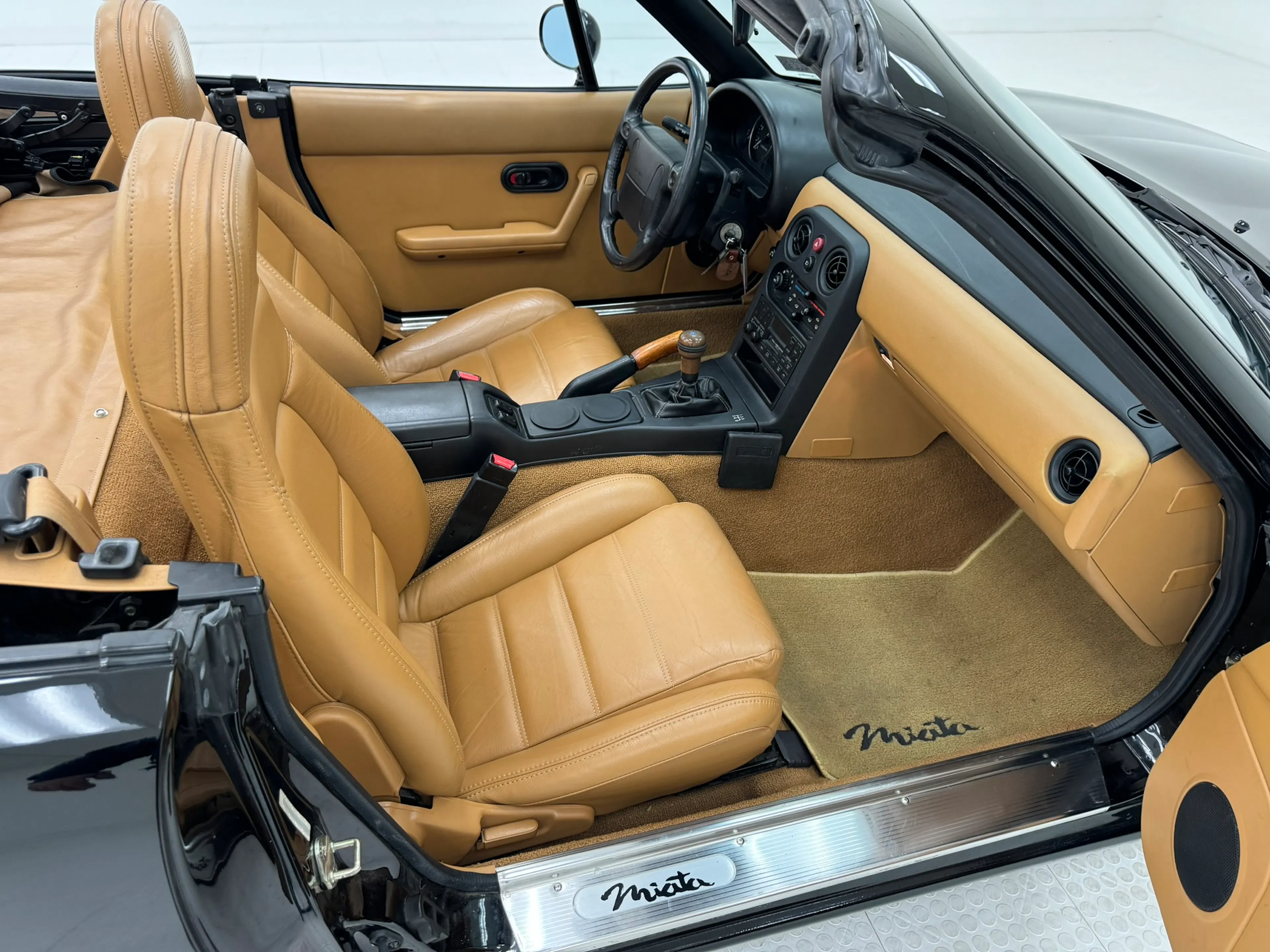 1992 Mazda MX-5 Miata 2dr Convertible Courtesy of Classic Auto Mall
