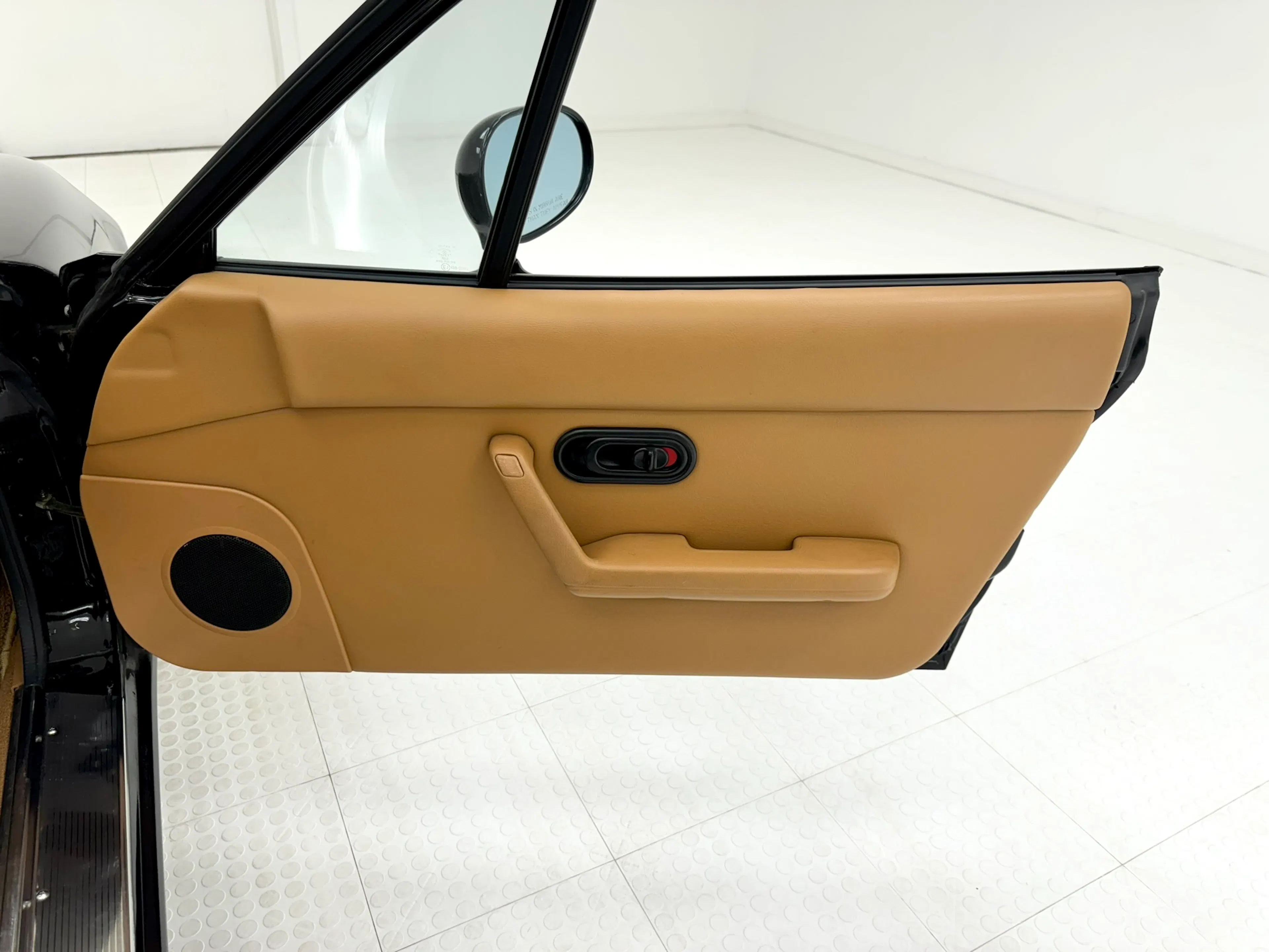 1992 Mazda MX-5 Miata 2dr Convertible Courtesy of Classic Auto Mall
