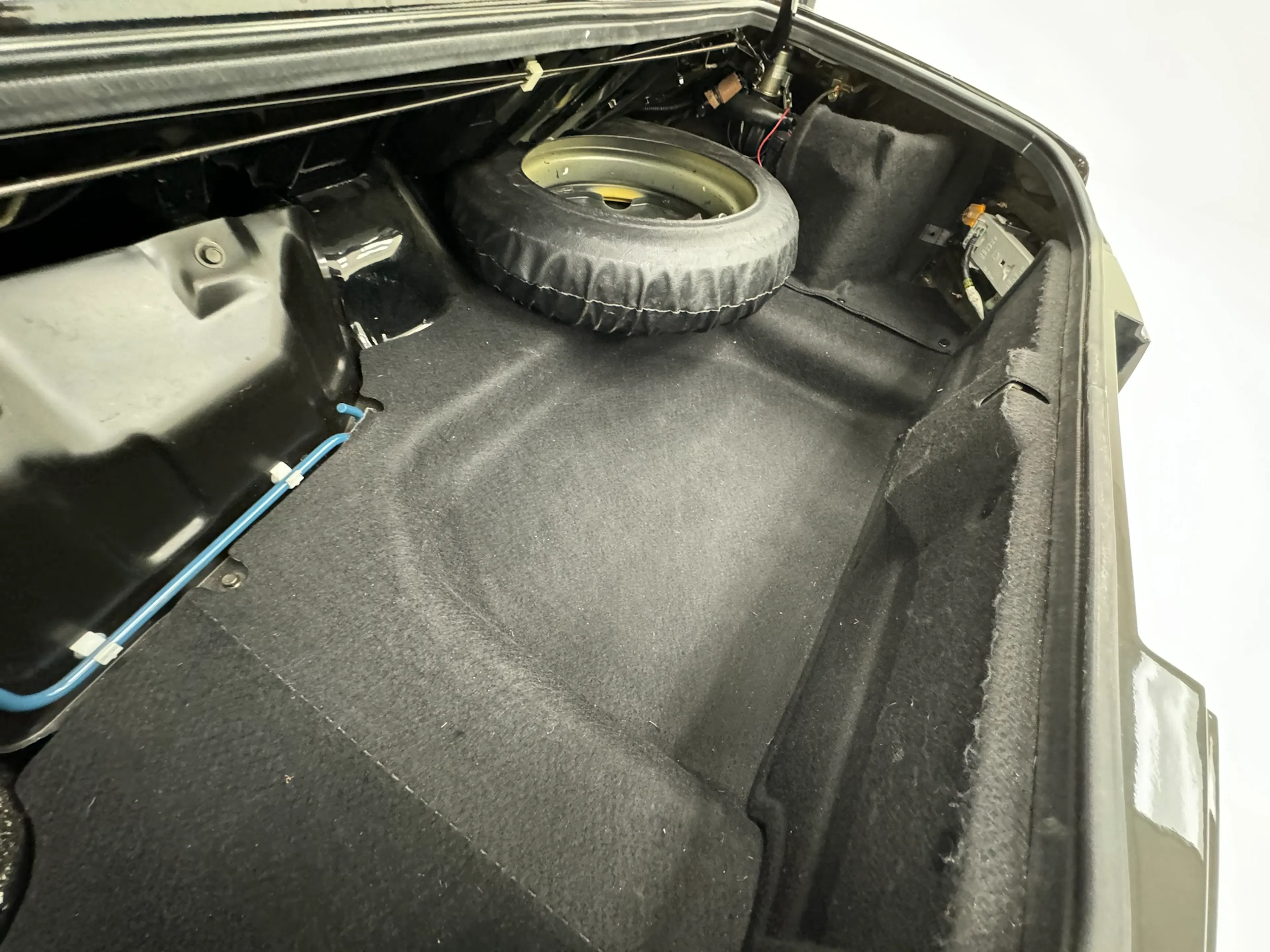1992 Mazda MX-5 Miata 2dr Convertible Courtesy of Classic Auto Mall