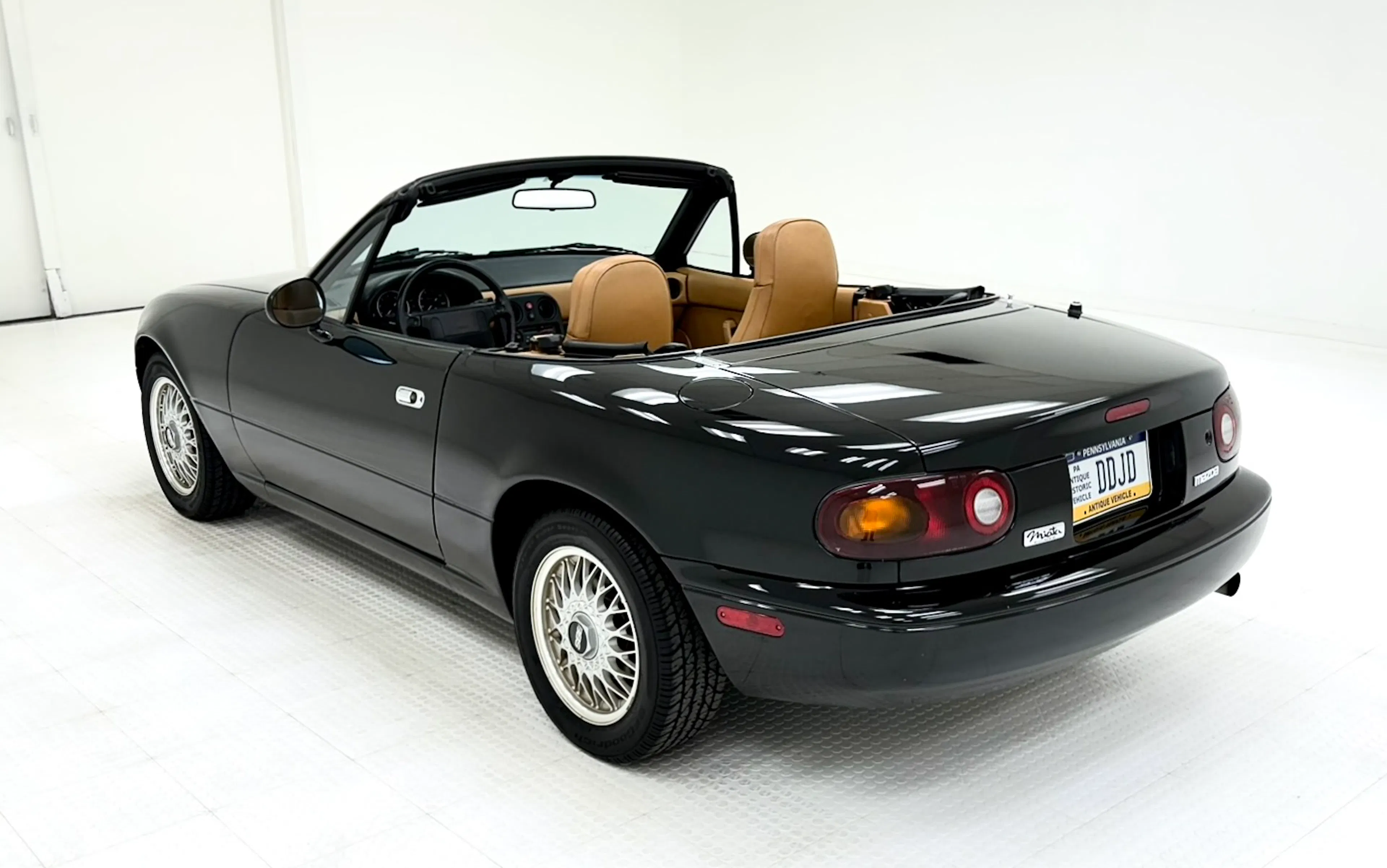 1992 Mazda MX-5 Miata 2dr Convertible Courtesy of Classic Auto Mall