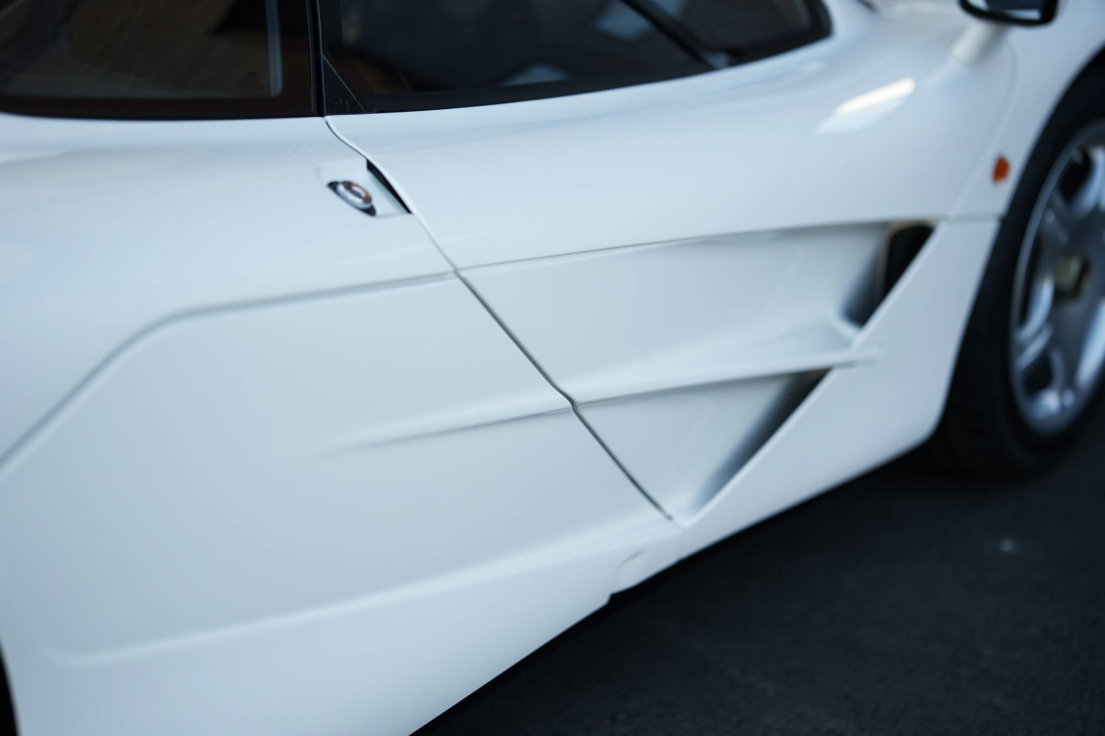 1995 McLaren F1 2dr Coupe Courtesy of Broad Arrow Auctions