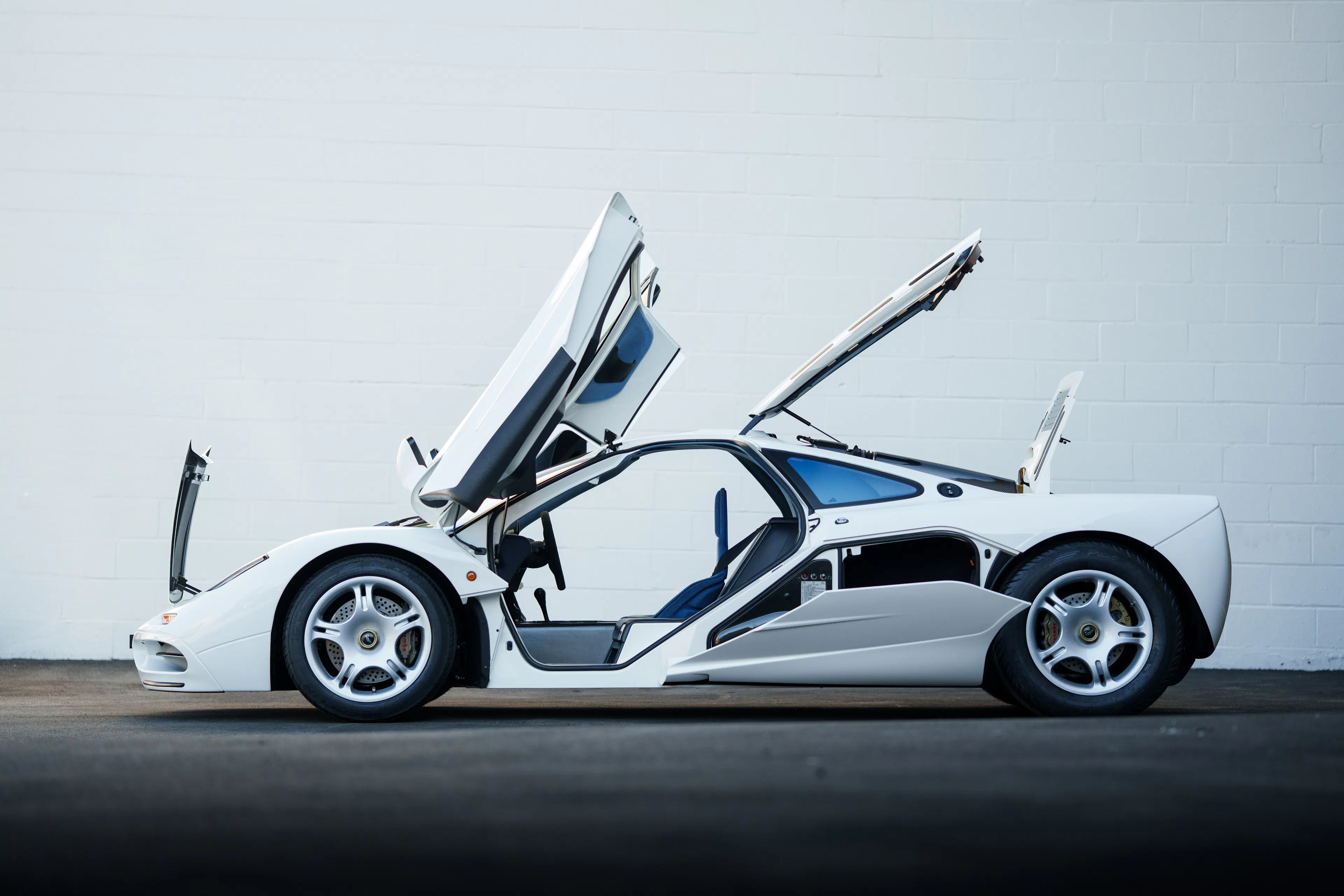 1995 McLaren F1 2dr Coupe Courtesy of Broad Arrow Auctions