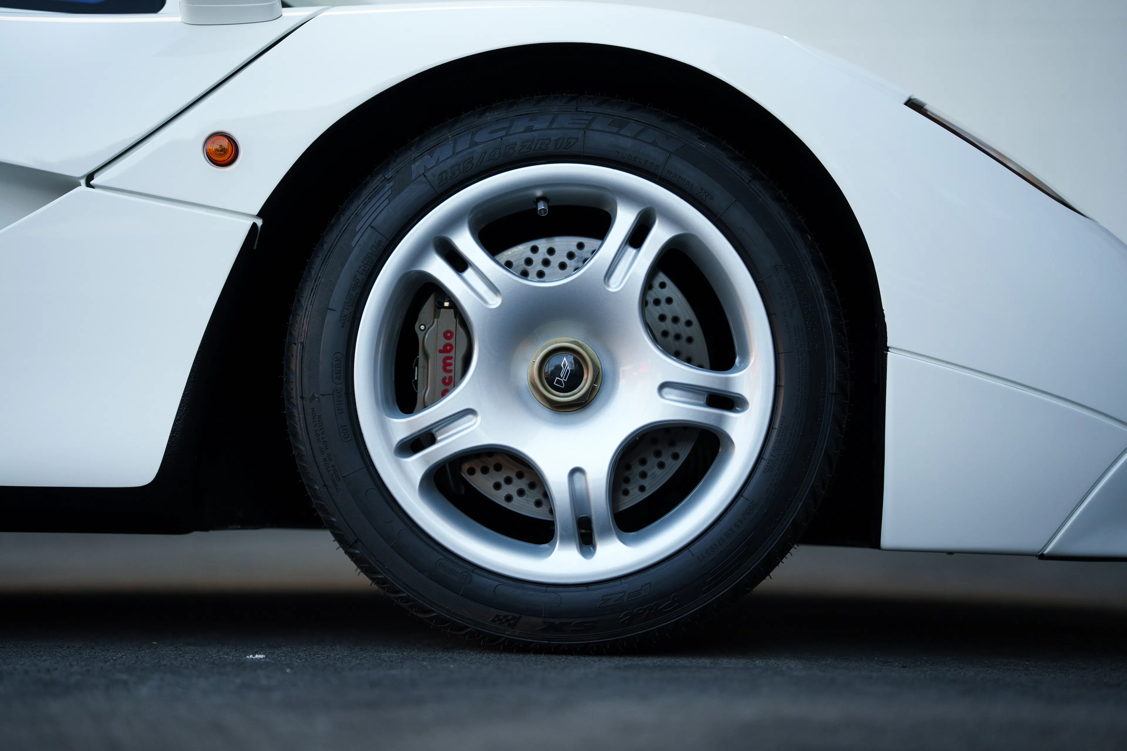 1995 McLaren F1 2dr Coupe Courtesy of Broad Arrow Auctions