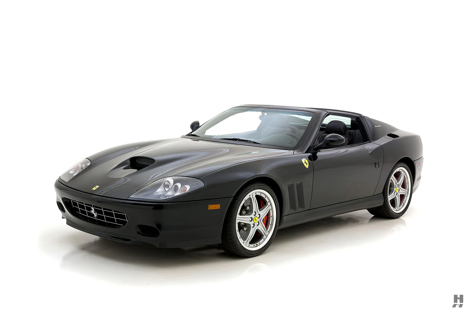 Giallo Thrill: A 1999 Ferrari 550 Maranello with Manual Gearbox Giallo Thrill: A 1999 Ferrari 550 Maranello with Manual Gearbox
