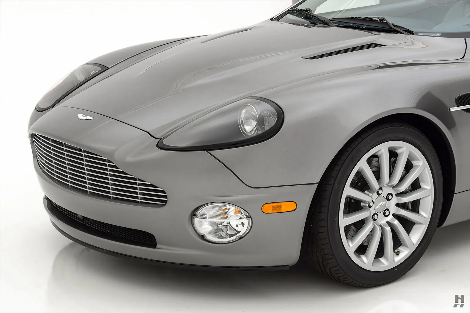2002 Aston Martin Vanquish 2dr Coupe Courtesy of Hyman Ltd.