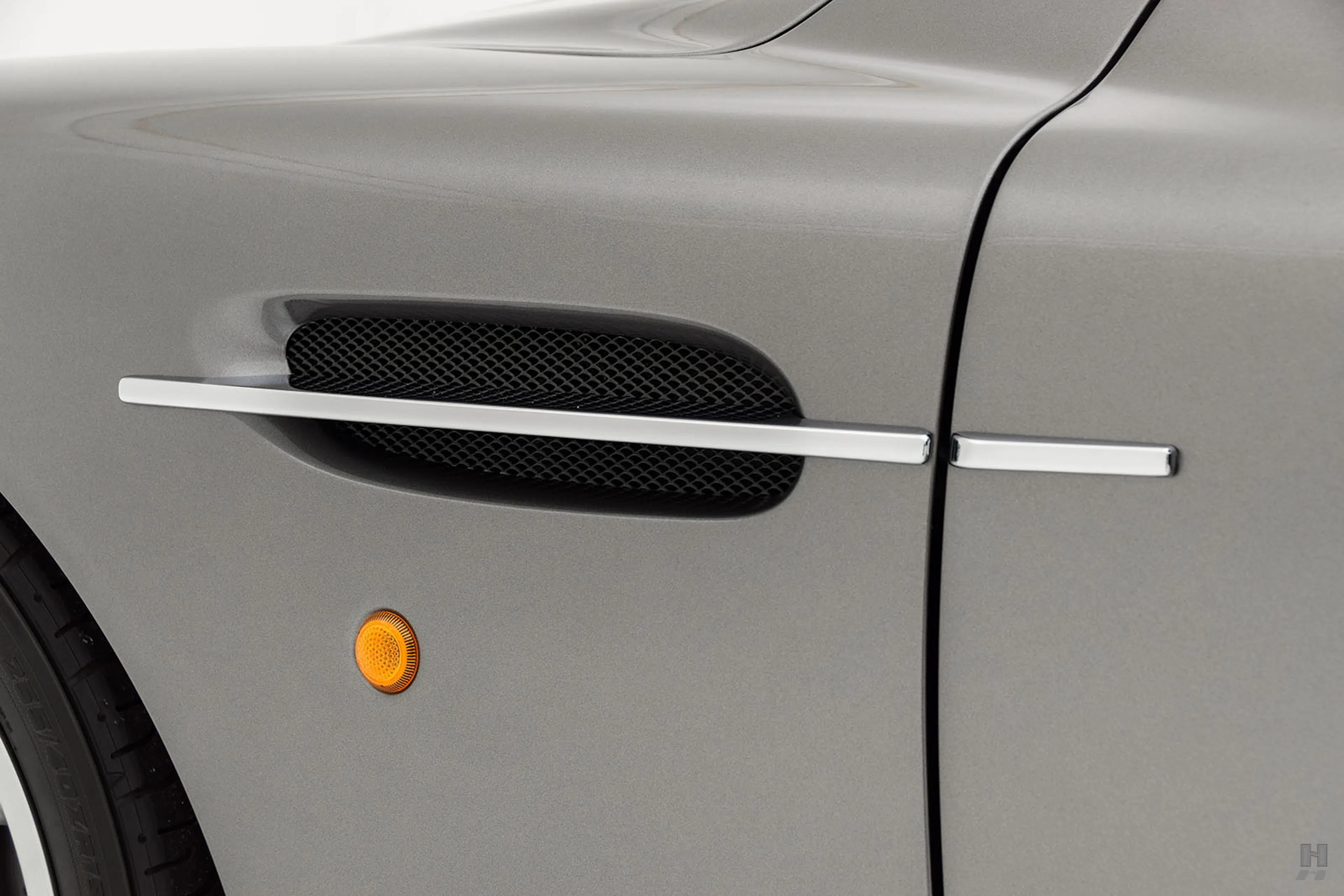 2002 Aston Martin Vanquish 2dr Coupe Courtesy of Hyman Ltd.