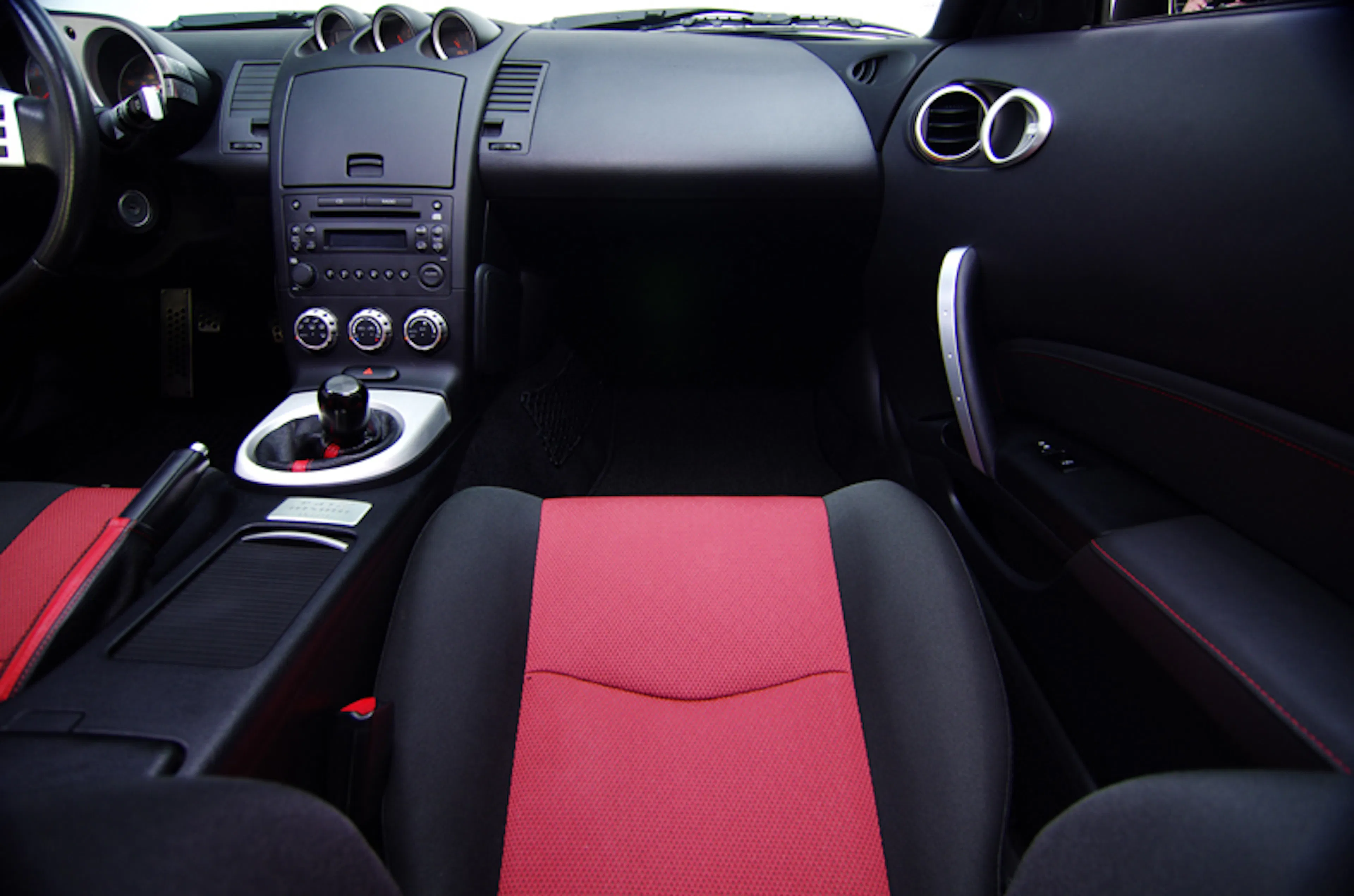 2008 Nissan 350Z NISMO 2dr Coupe Courtesy of RK Motors