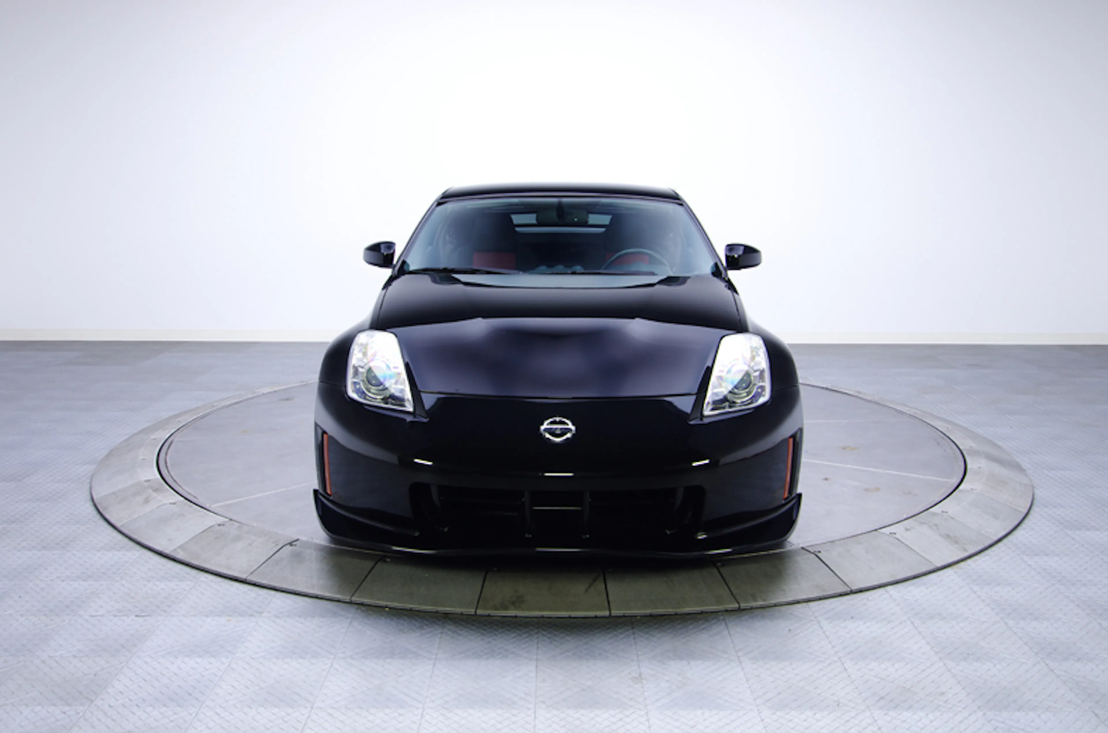 2008 Nissan 350Z NISMO 2dr Coupe Courtesy of RK Motors