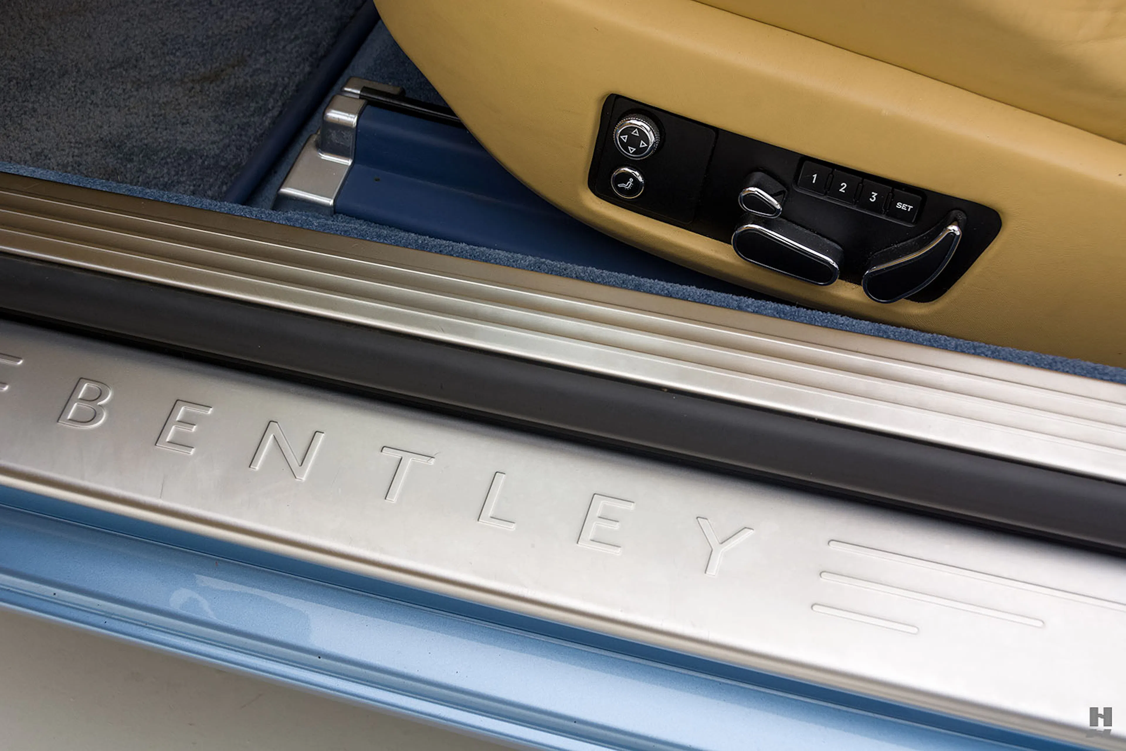 2007 Bentley Continental GTC 2dr Convertible Coupe Courtesy of Hyman Ltd.
