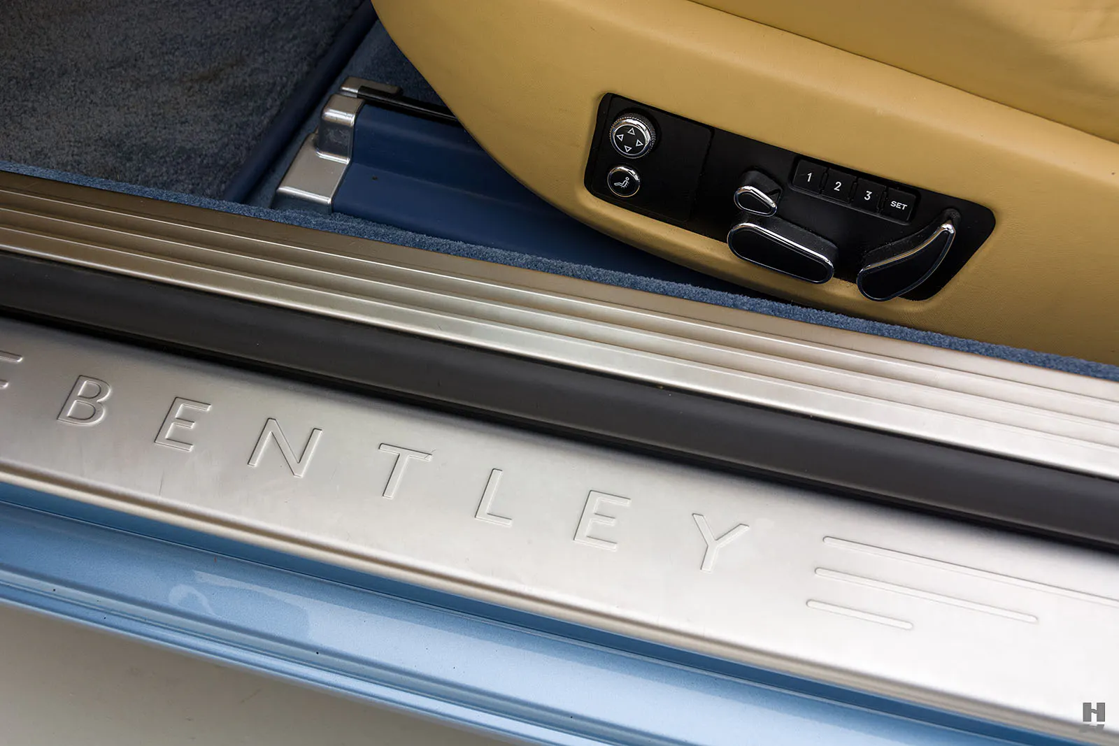 2007 Bentley Continental GTC 2dr Convertible Coupe Courtesy of Hyman Ltd.
