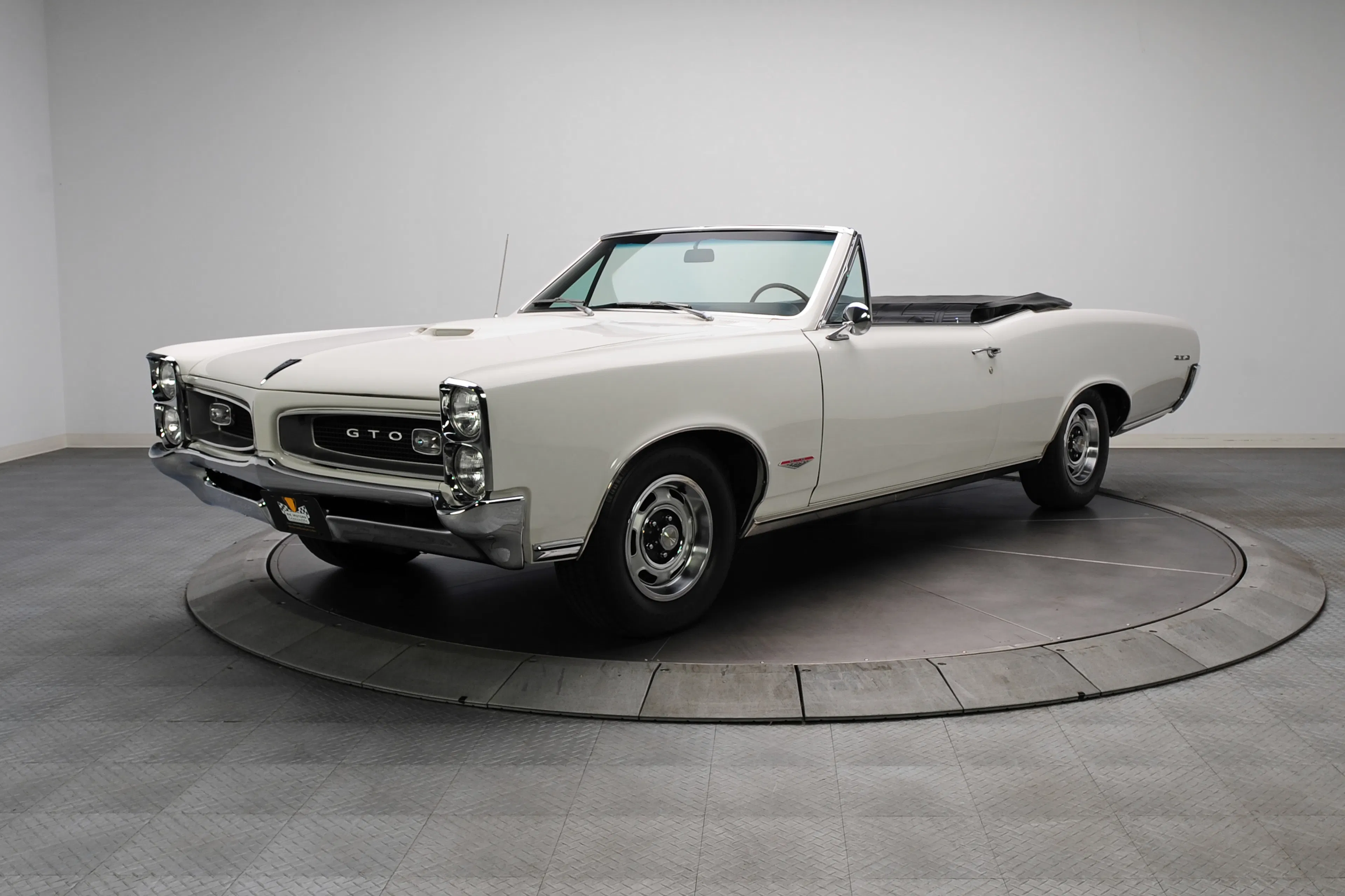 1966 Pontiac GTO 2dr Convertible Courtesy of RK Motors