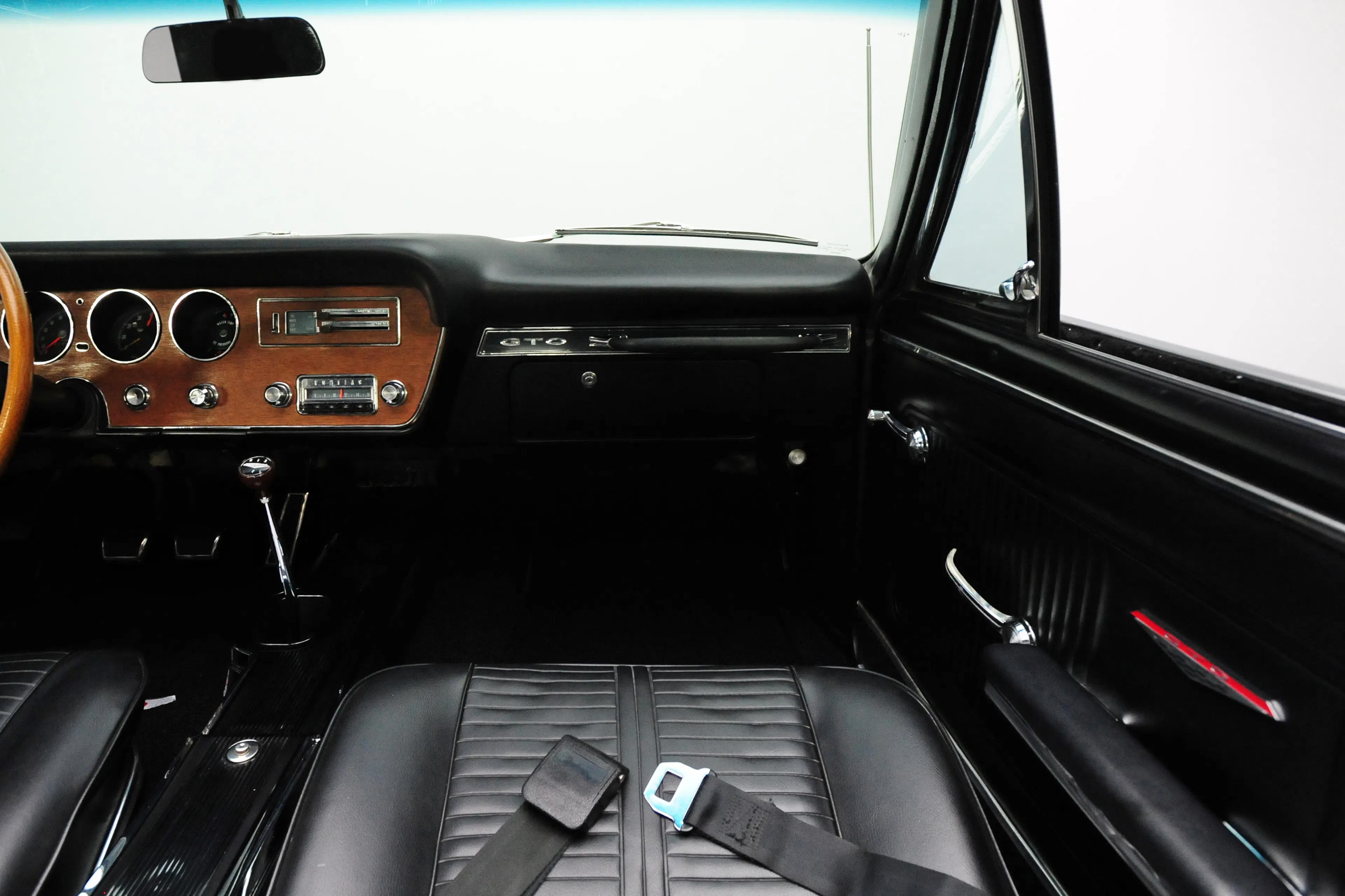 1966 Pontiac GTO 2dr Convertible Courtesy of RK Motors