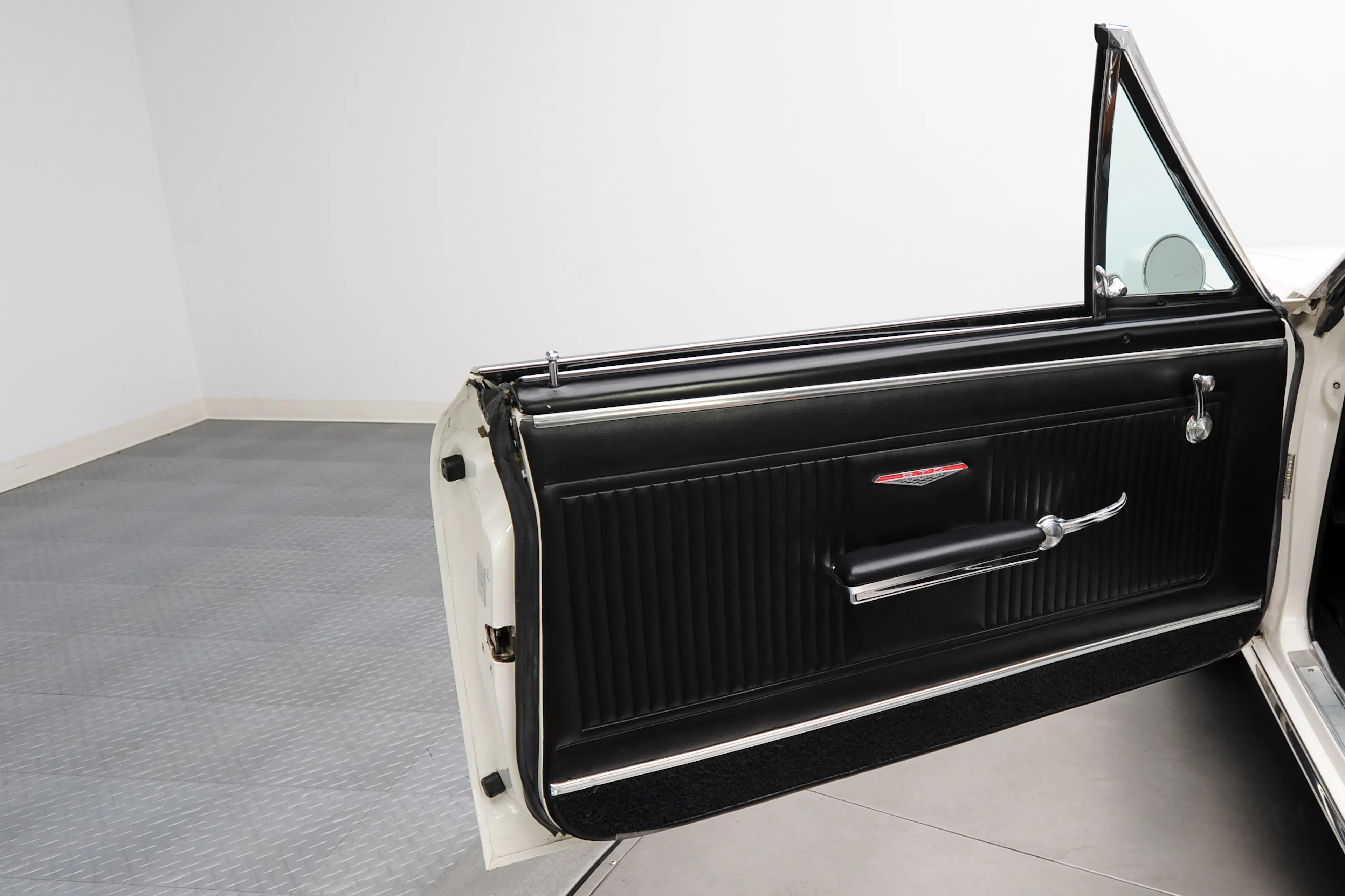 1966 Pontiac GTO 2dr Convertible Courtesy of RK Motors