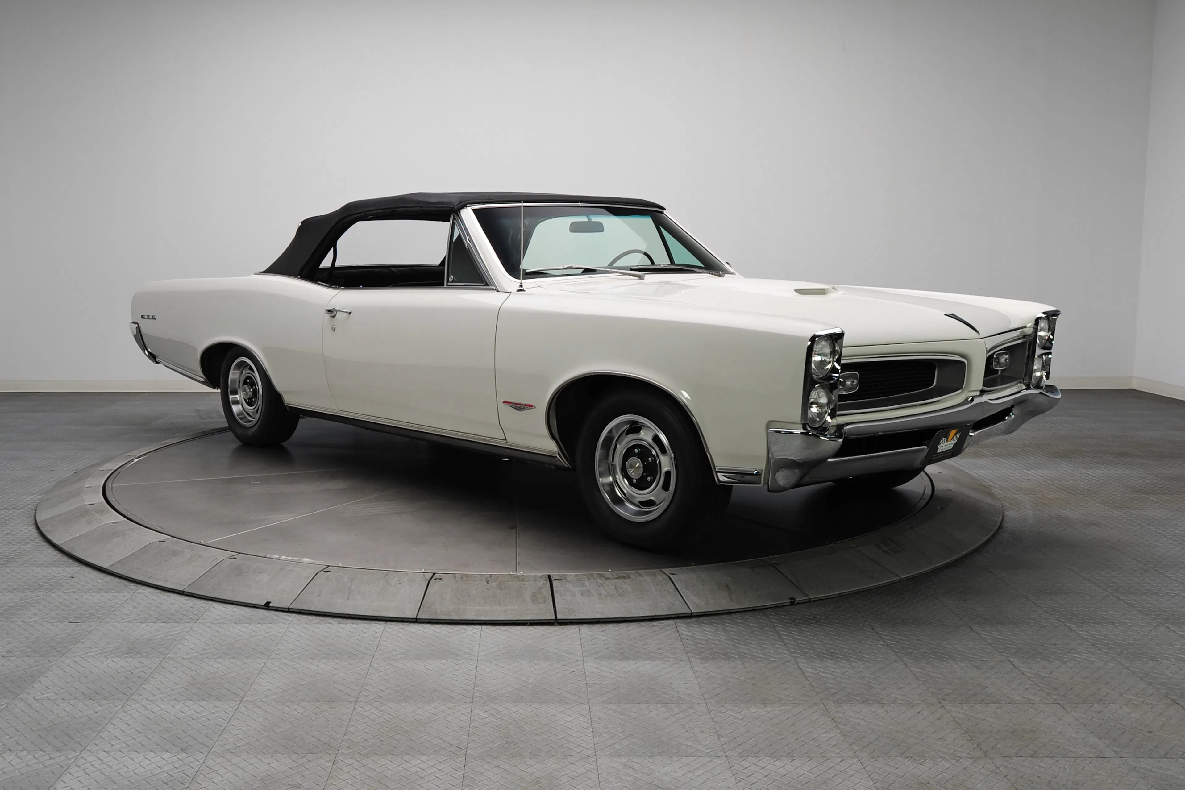 1966 Pontiac GTO 2dr Convertible Courtesy of RK Motors
