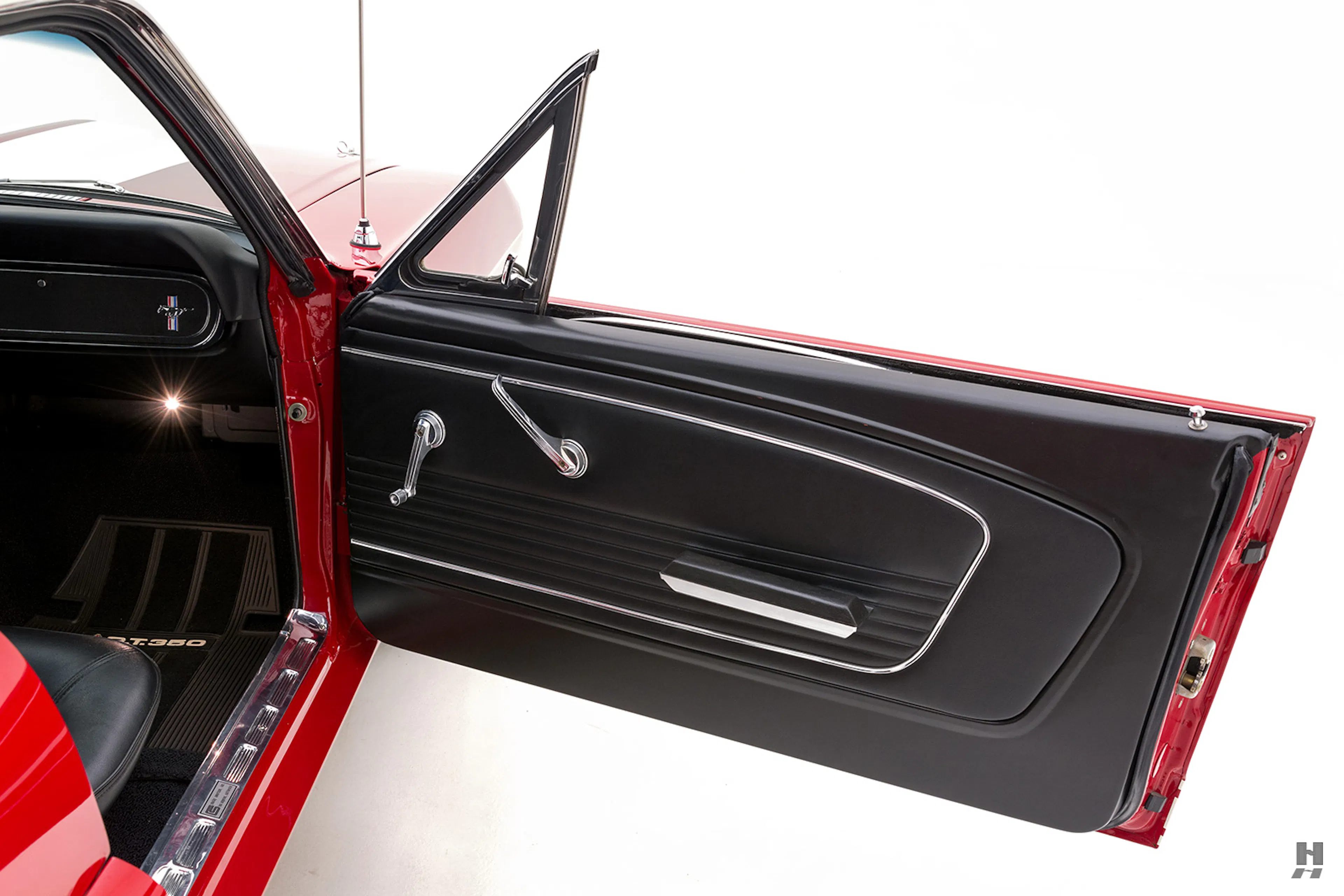 1966 Shelby GT350 2dr Fastback Courtesy of Hyman Ltd.