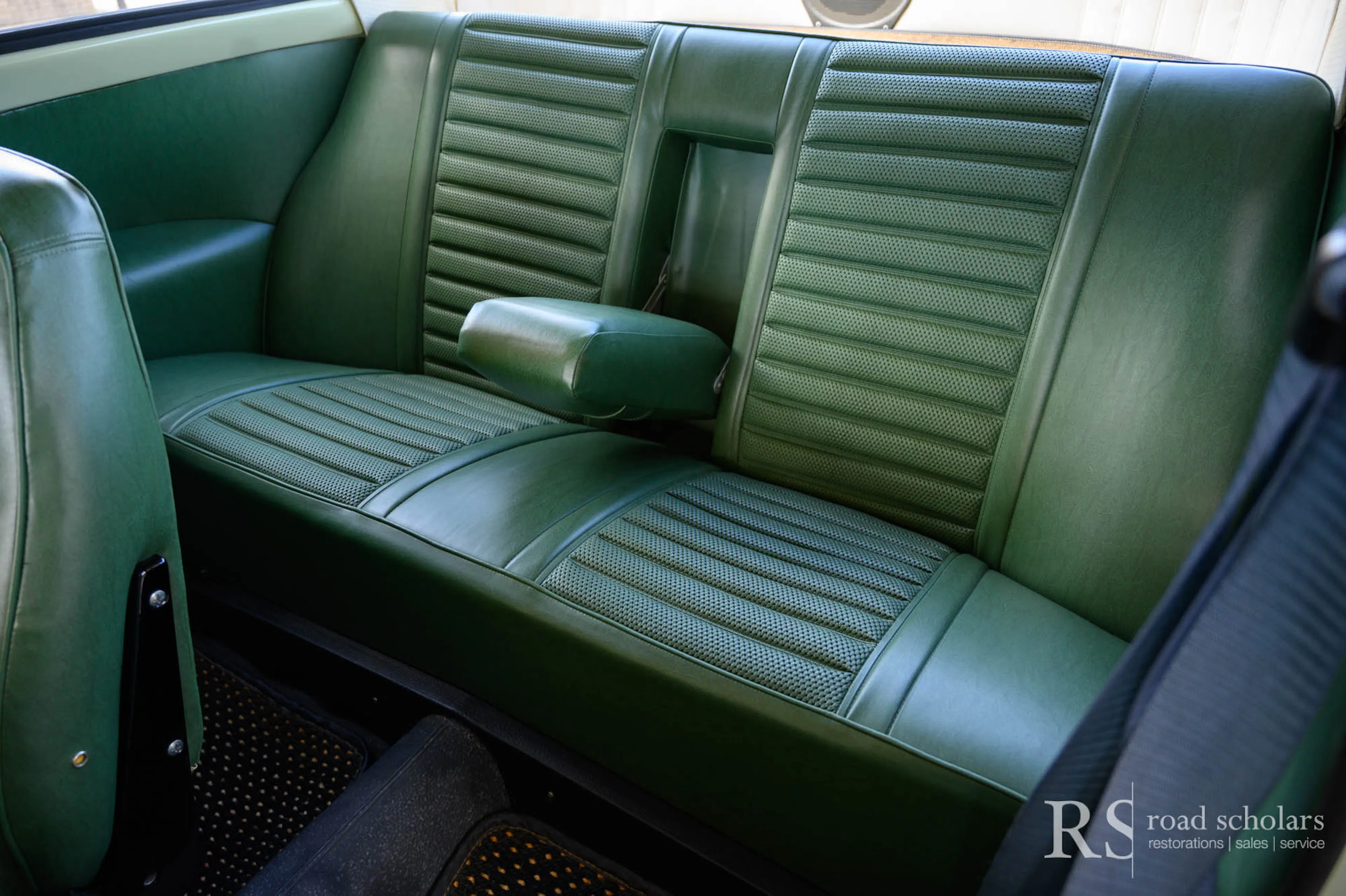 1966 Volvo 122S 2dr Sedan Courtesy of Road Scholars