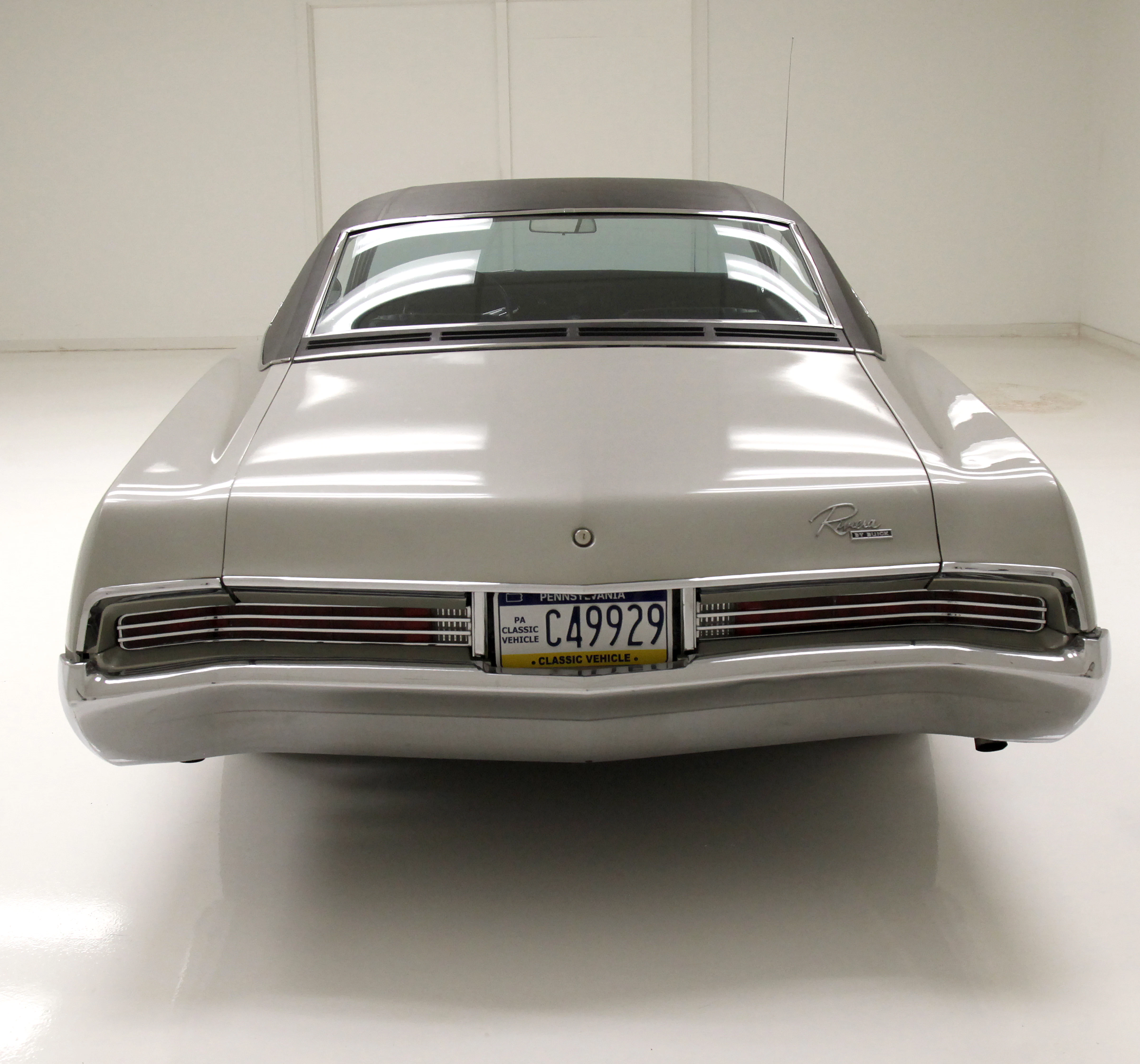 1967 Buick Riviera Base | Hagerty Valuation Tools®