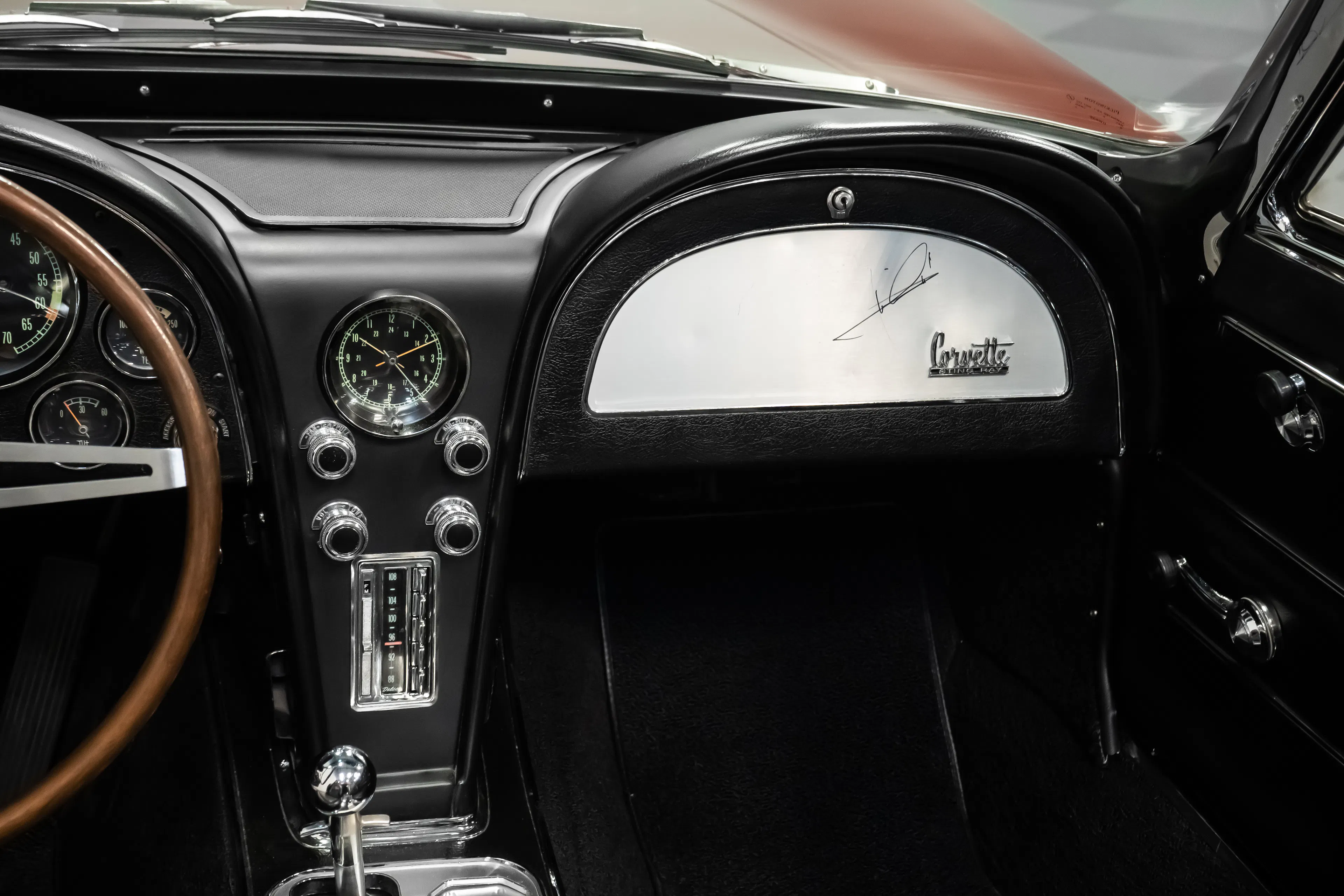 1967 Chevrolet Corvette Courtesy of Jim Lingley, Streetside Classic & Jose Pardo