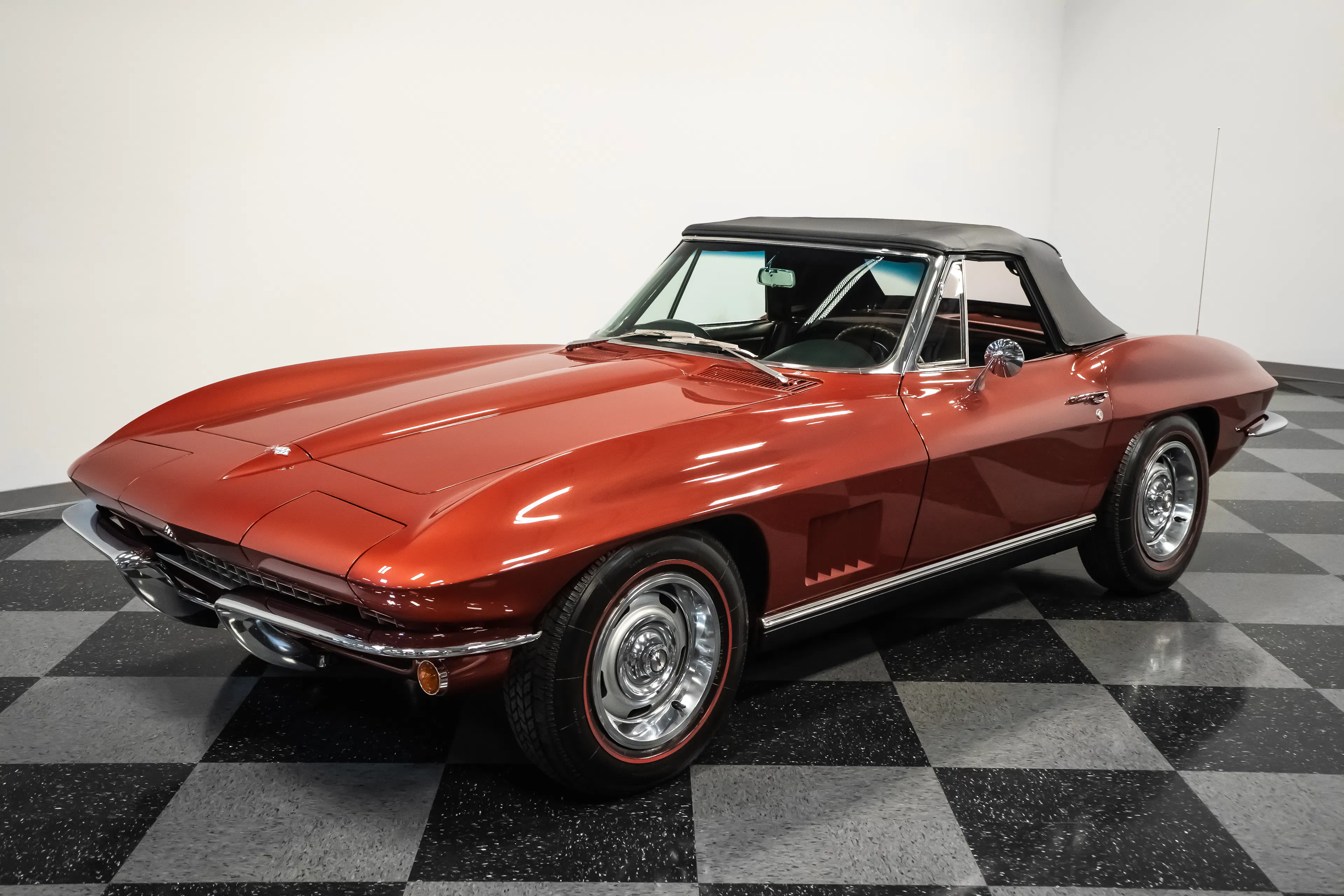 1967 Chevrolet Corvette Courtesy of Jim Lingley, Streetside Classic & Jose Pardo