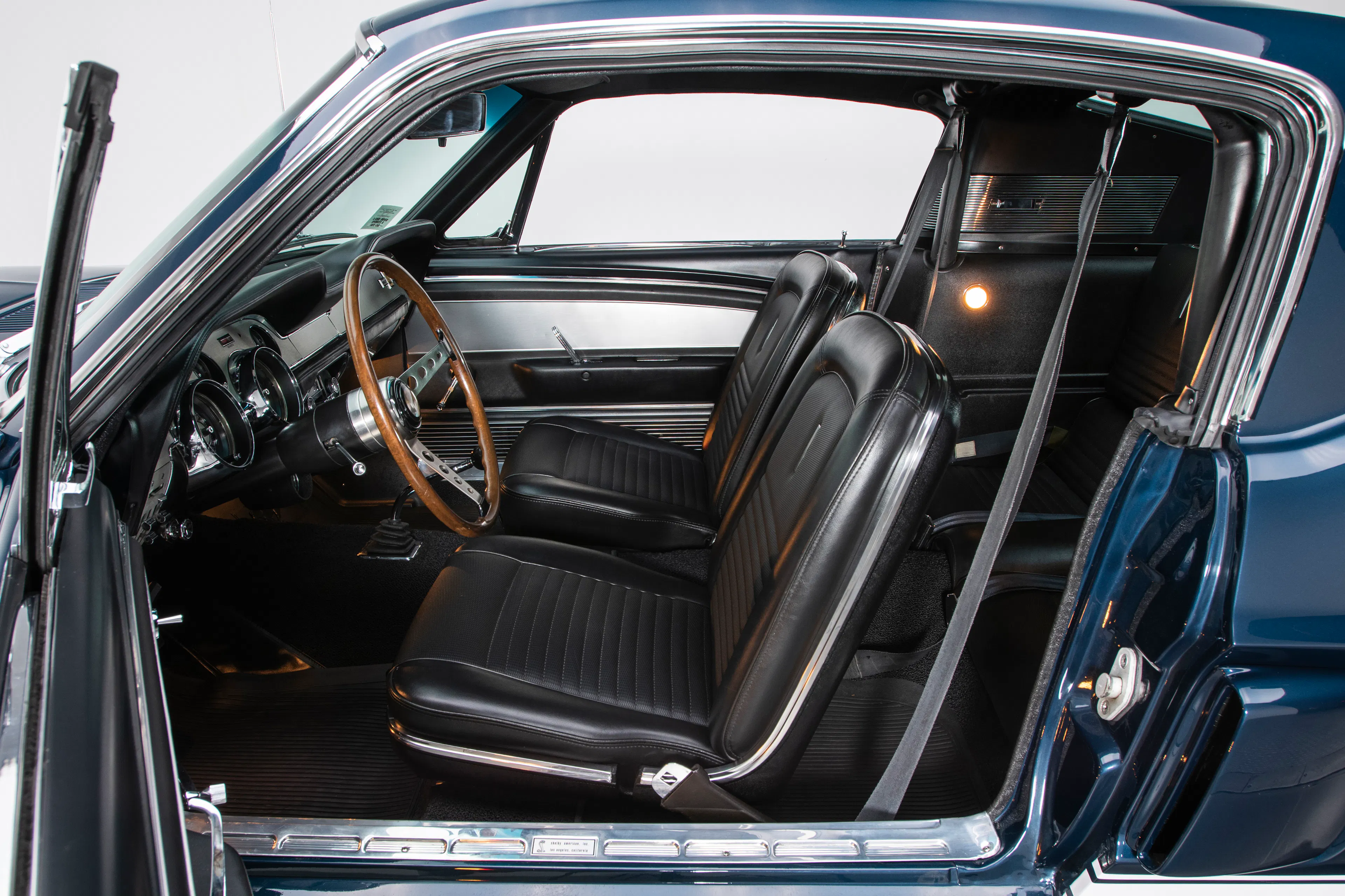 1967 Shelby GT500 2dr Fastback Courtesy of RK Motors