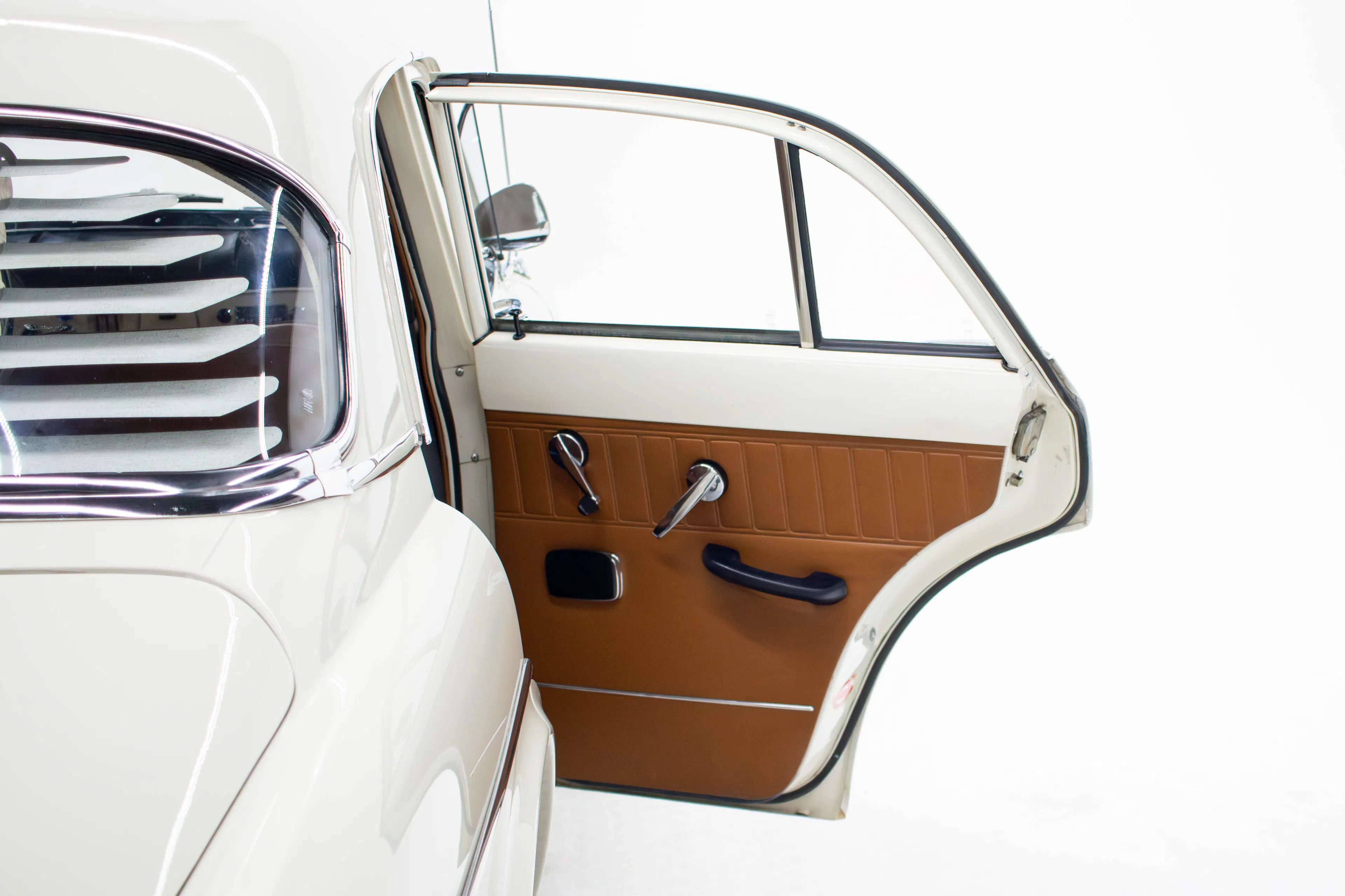 1967 Volvo 122S 4dr Sedan Courtesy of Michelle Click