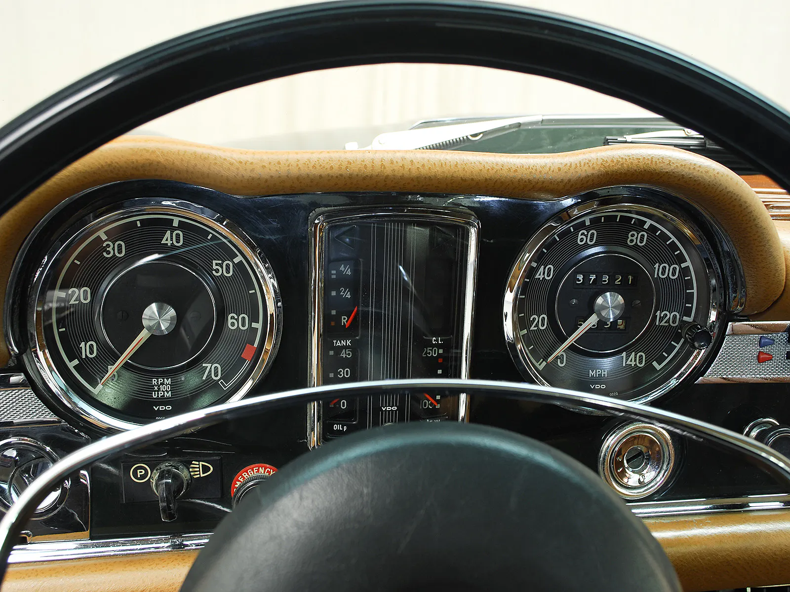 1968 Mercedes-Benz 250SL 2dr Convertible Courtesy of Hyman Ltd.