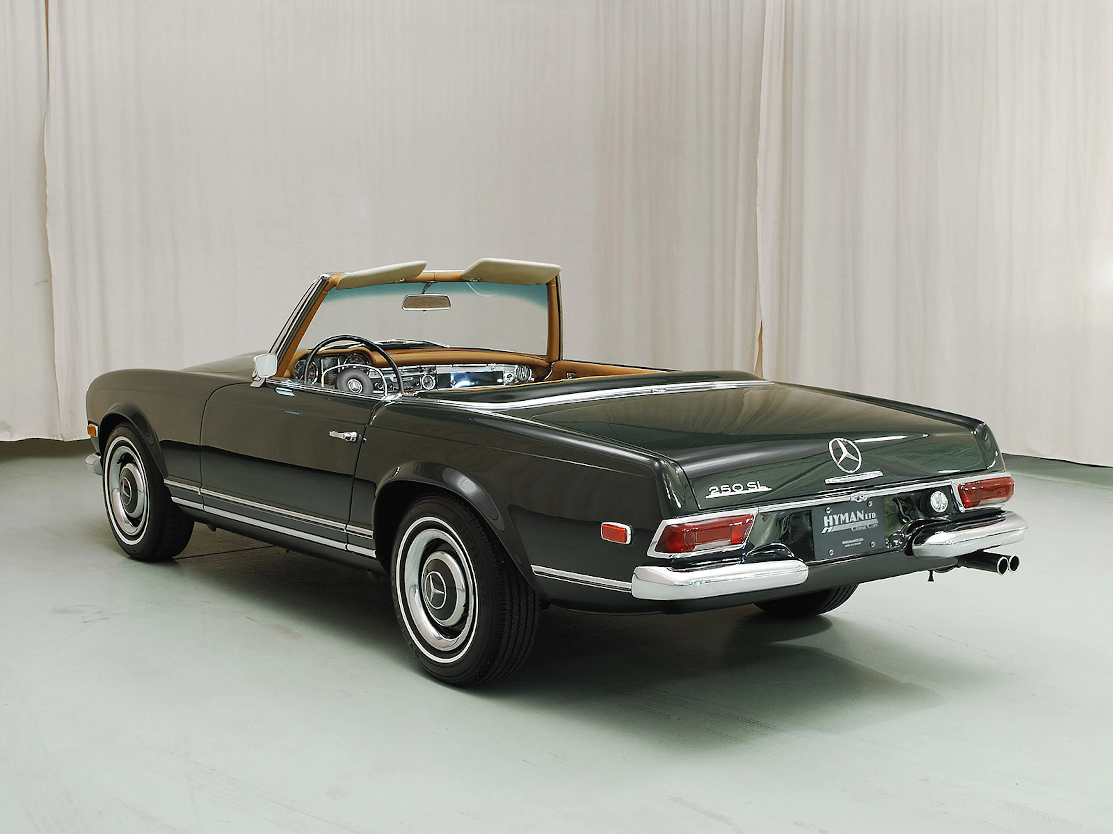 1968 Mercedes-Benz 250SL 2dr Convertible Courtesy of Hyman Ltd.