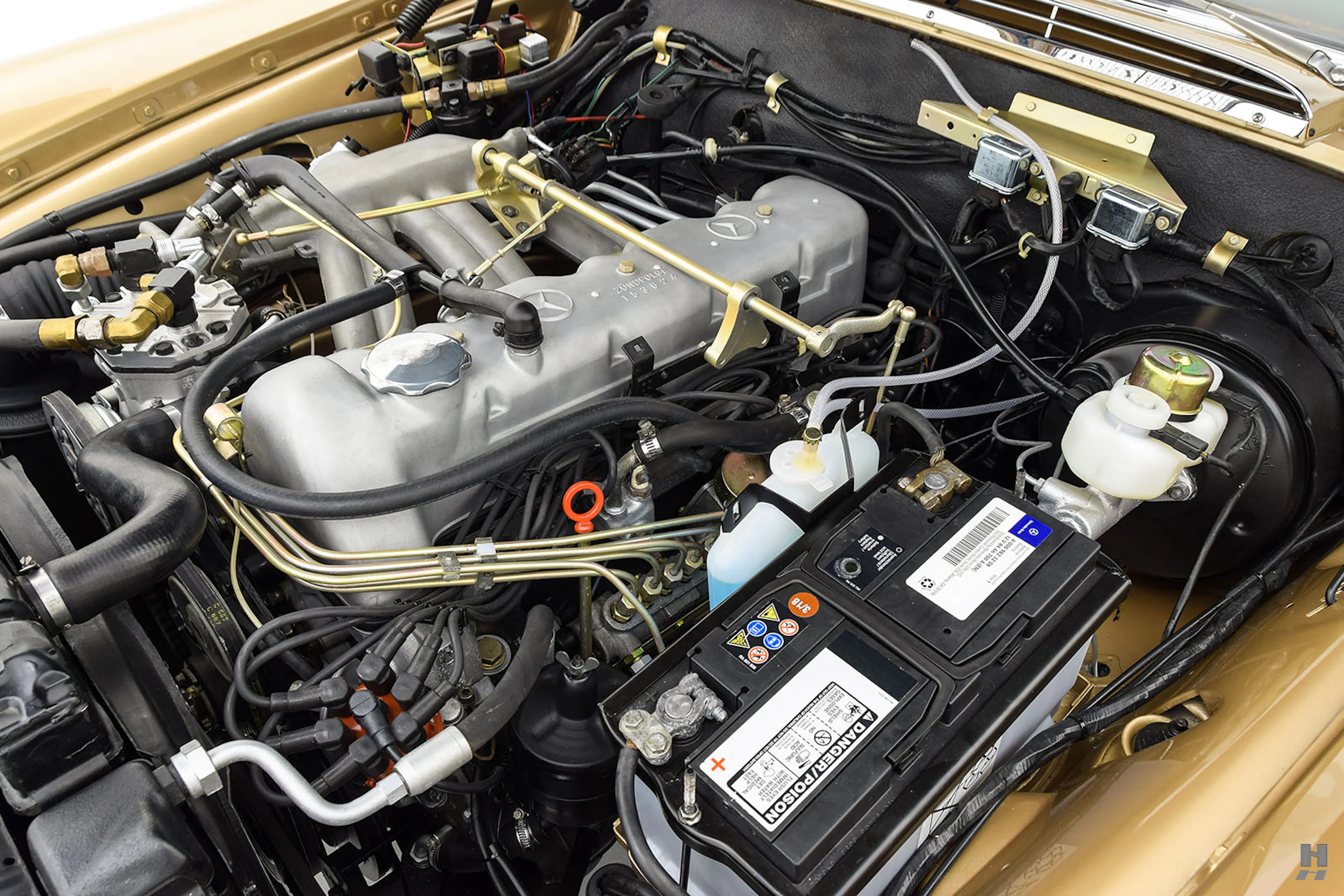 1969 Mercedes-Benz 280SE 2dr Cabriolet Courtesy of Hyman Ltd.
