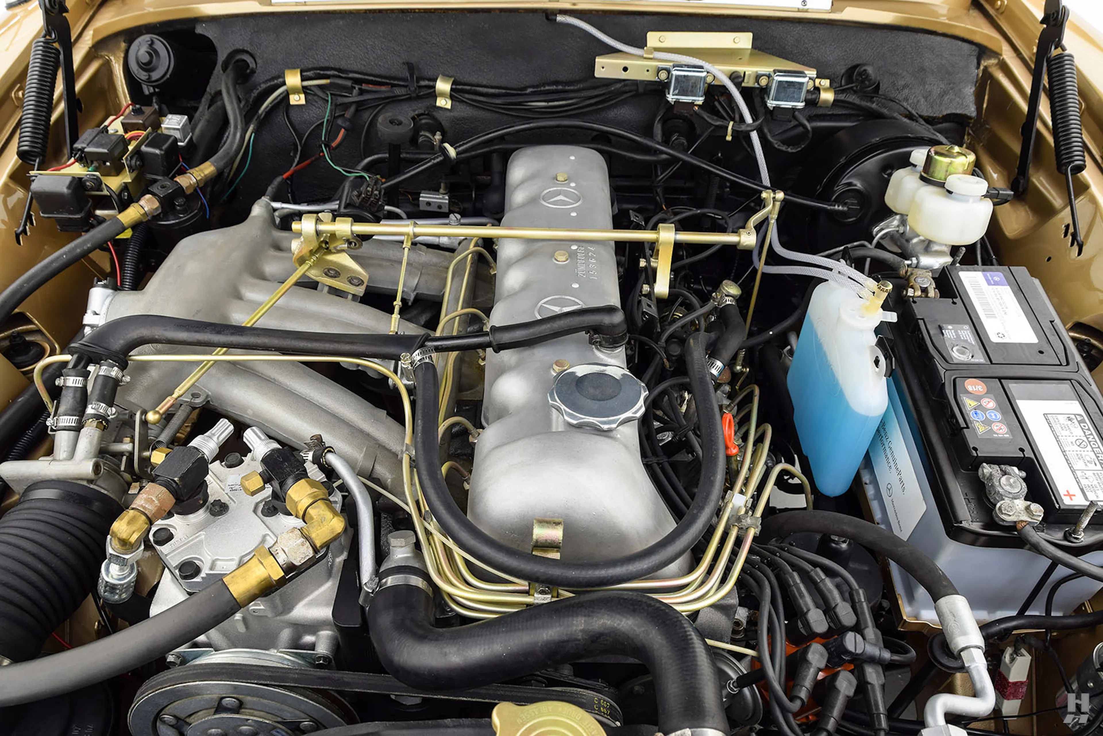 1969 Mercedes-Benz 280SE 2dr Cabriolet Courtesy of Hyman Ltd.