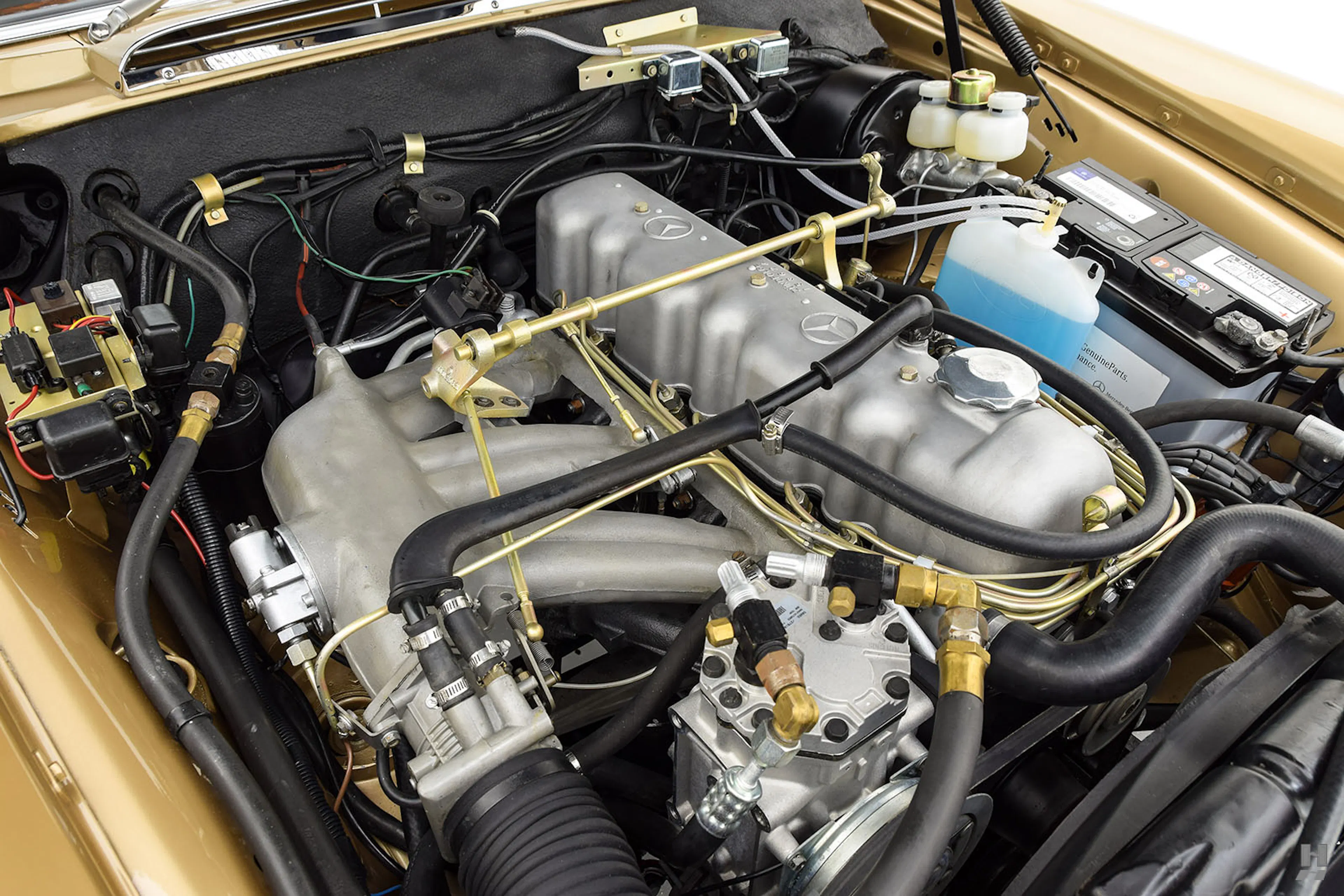 1969 Mercedes-Benz 280SE 2dr Cabriolet Courtesy of Hyman Ltd.