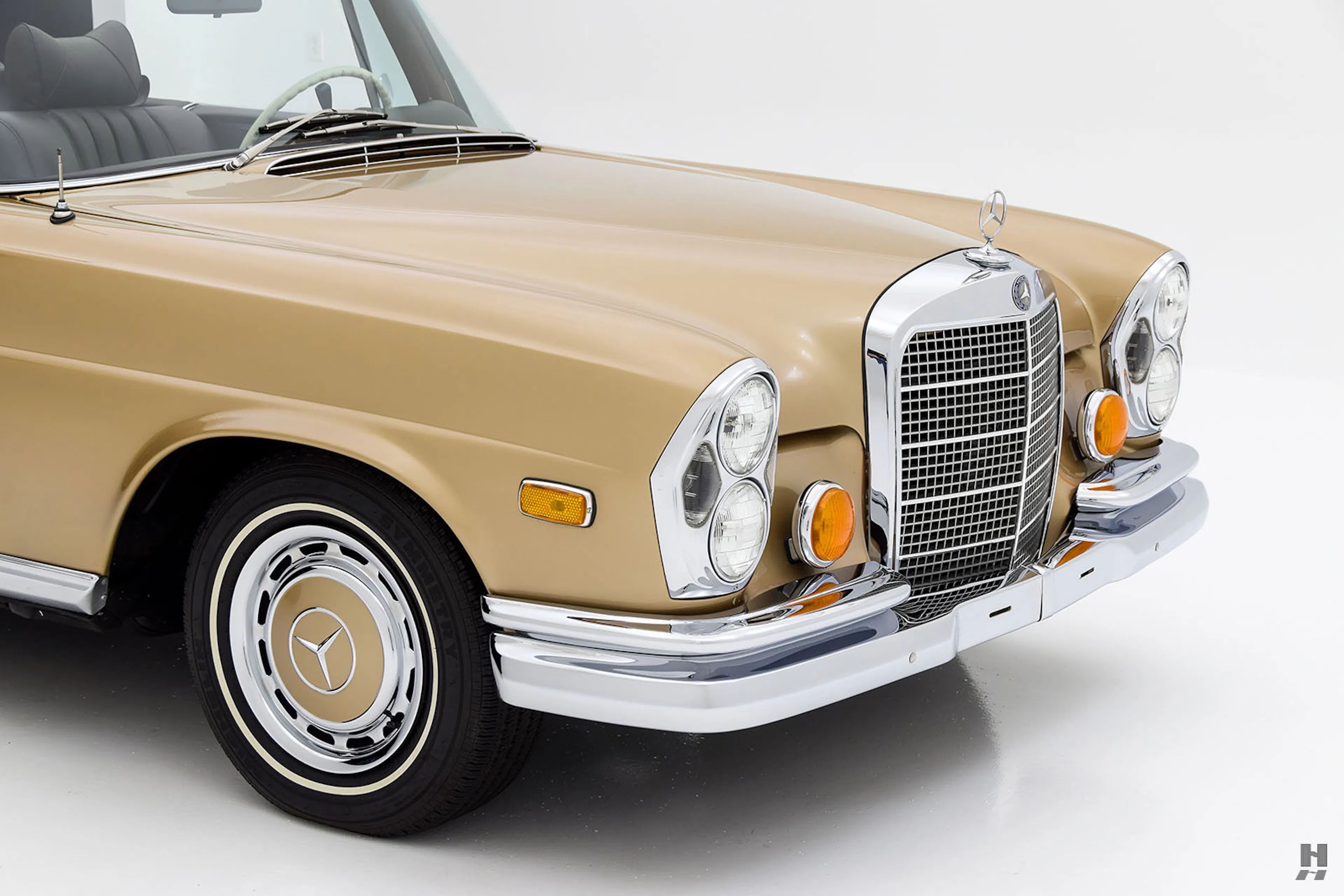1969 Mercedes-Benz 280SE 2dr Cabriolet Courtesy of Hyman Ltd.