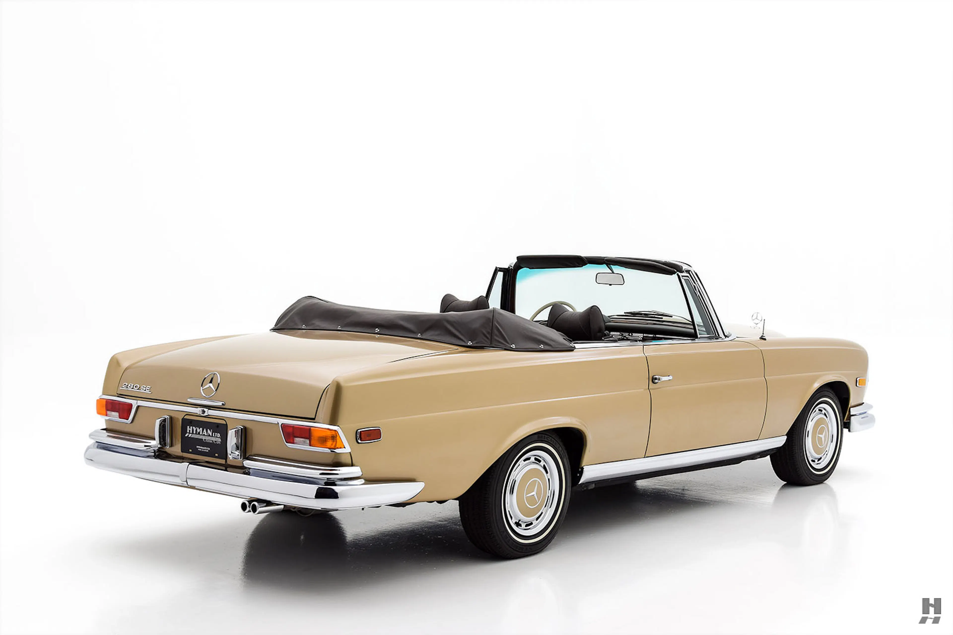 1969 Mercedes-Benz 280SE 2dr Cabriolet Courtesy of Hyman Ltd.