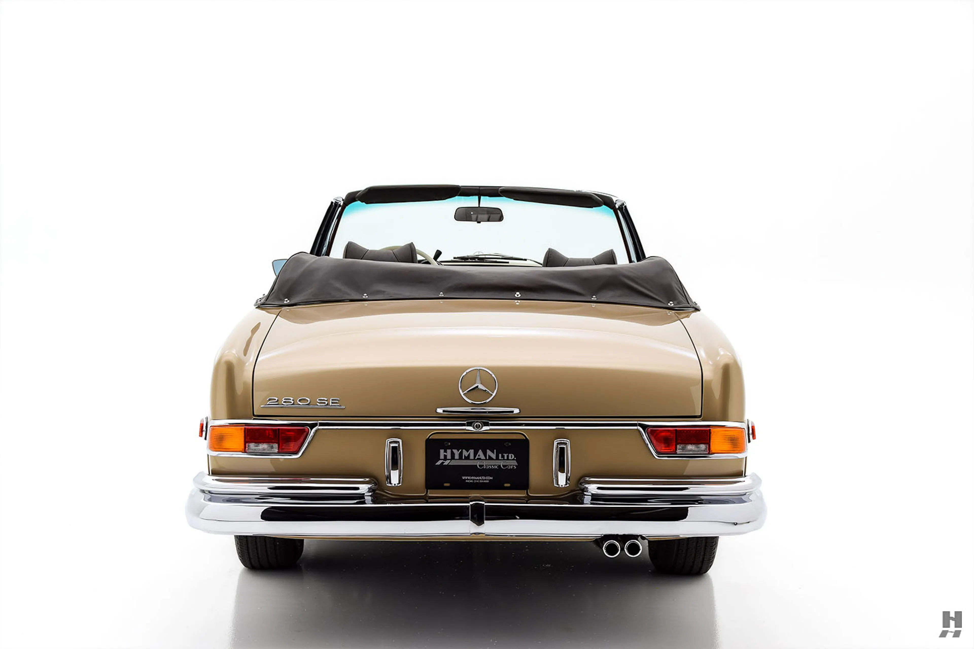 1969 Mercedes-Benz 280SE 2dr Cabriolet Courtesy of Hyman Ltd.