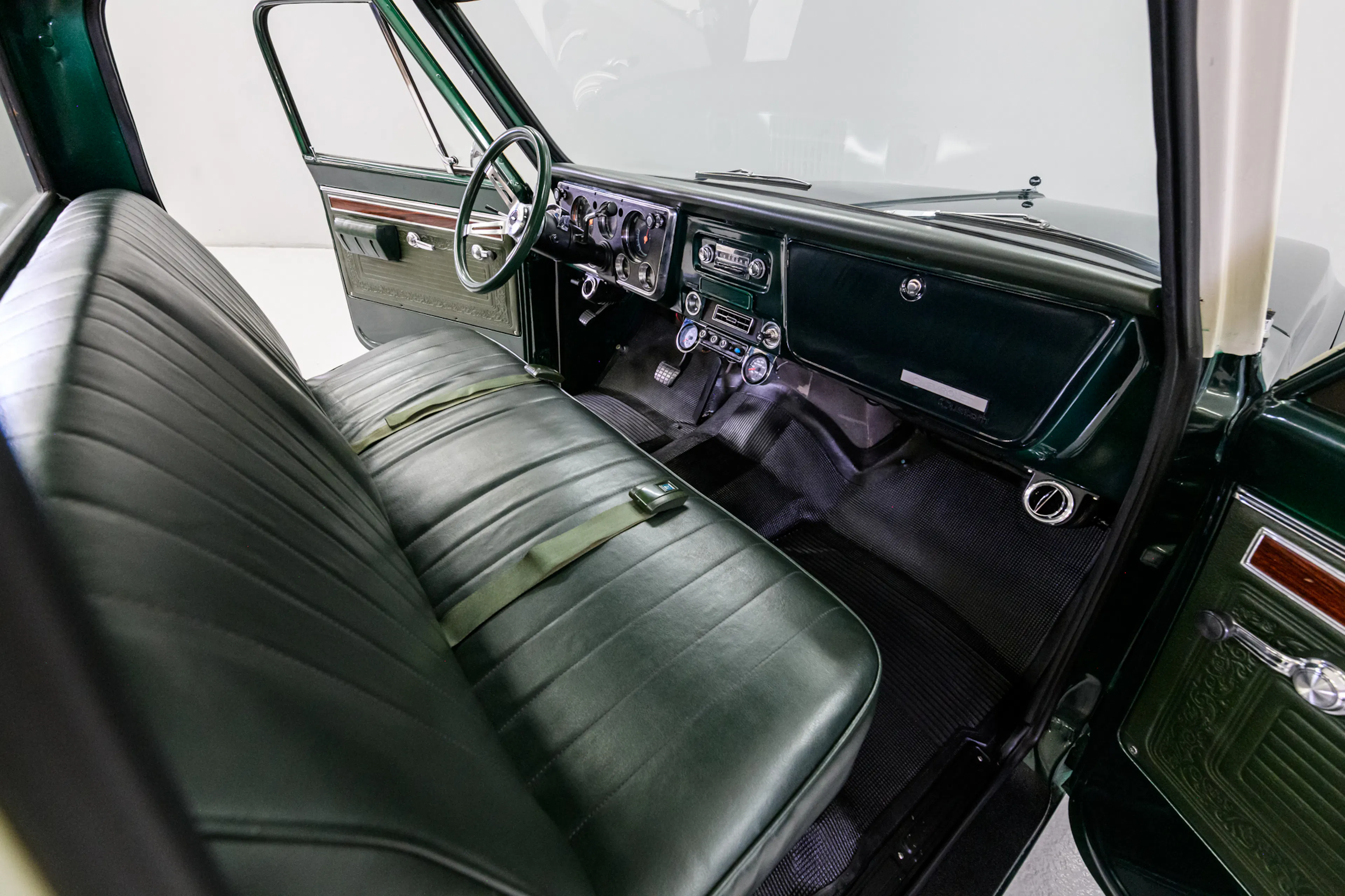 1970 Chevrolet C10 1/2 Ton 2dr Fleetside Short Bed Pickup Courtesy of AutoBarn Classic Cars