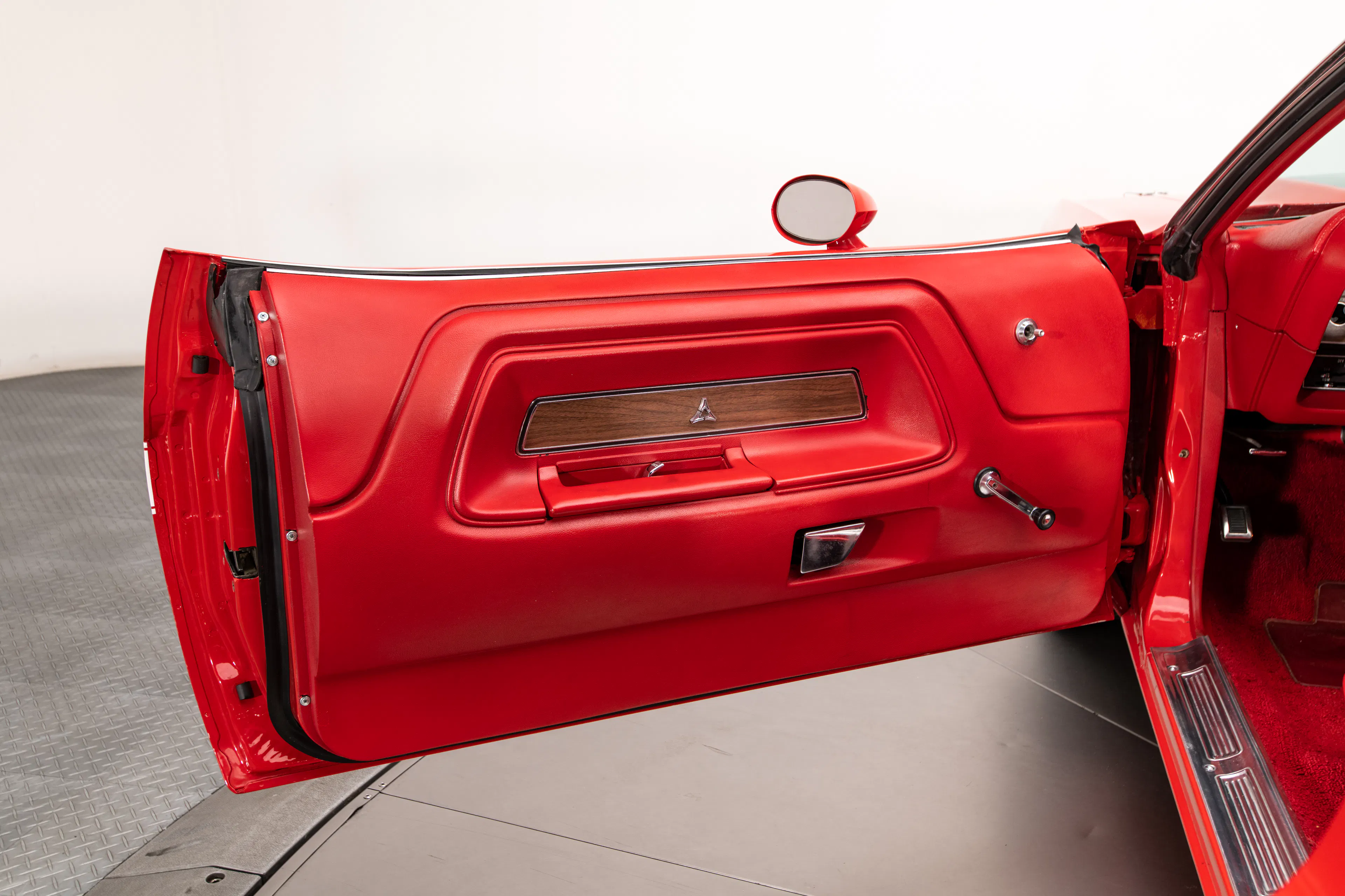 1970 Dodge Challenger R/T 2dr Convertible Courtesy of RK Motors
