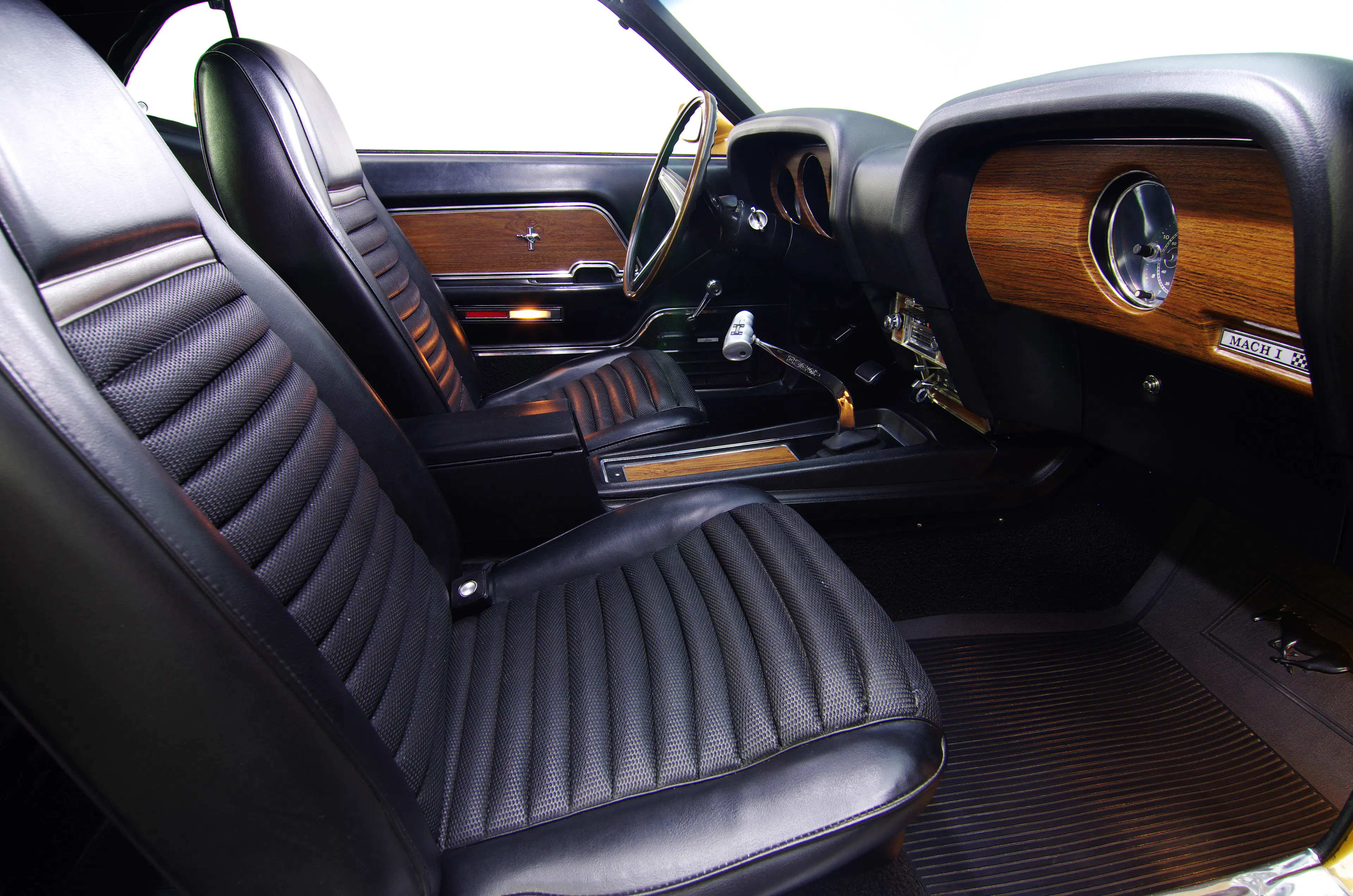 1970 Ford Mustang Mach 1 2dr SportsRoof Courtesy of RK Motors